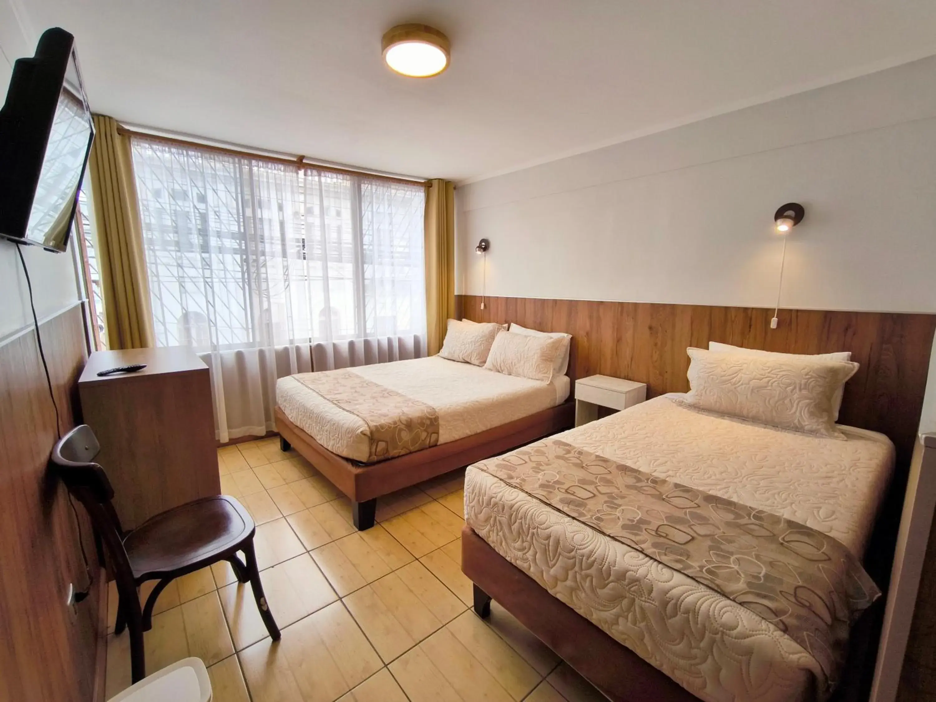 Family Room - single occupancy in Hotel Intillanka Family Room - single occupancy in Hotel Intillanka