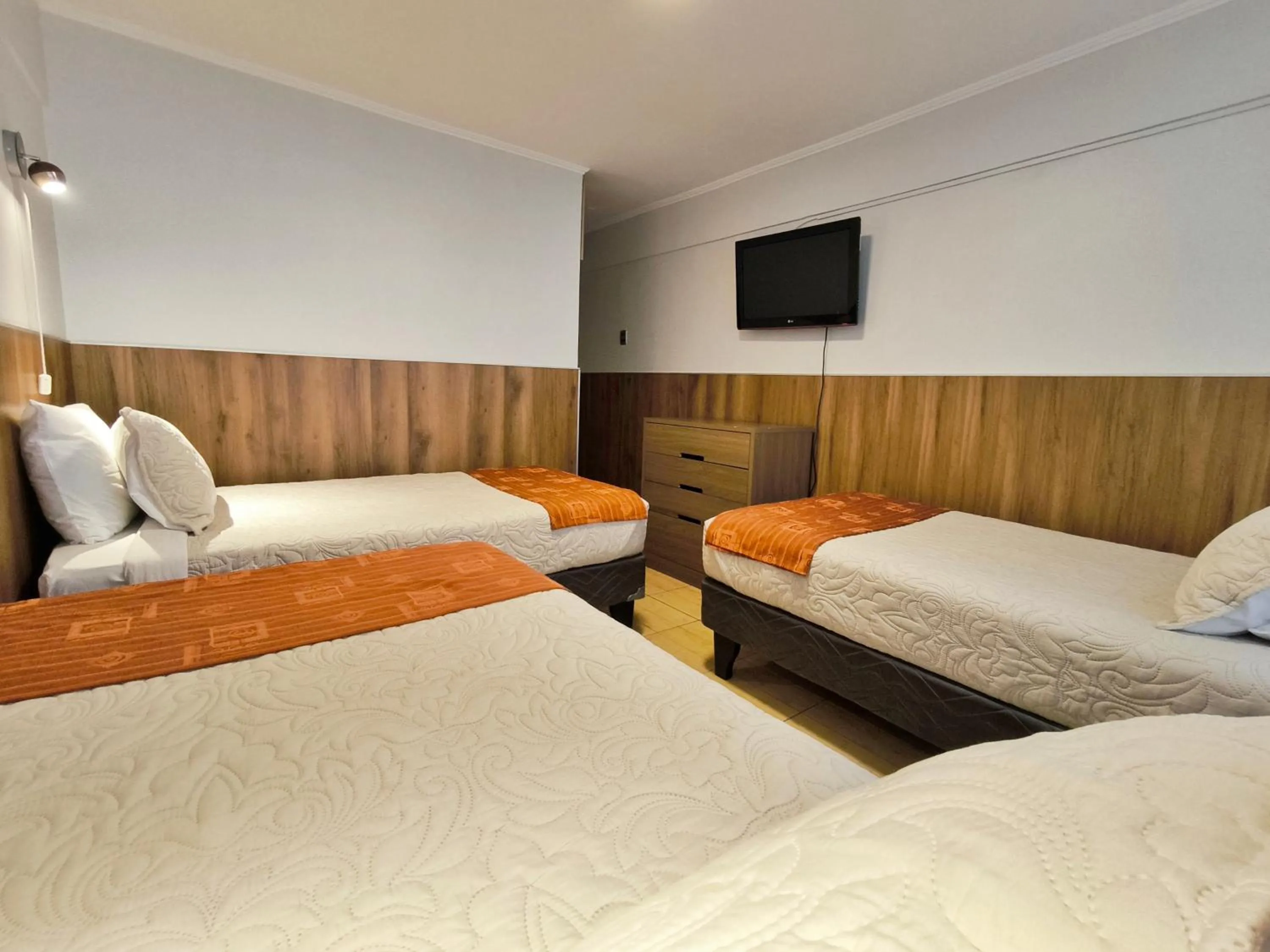 Bed in Hotel Intillanka