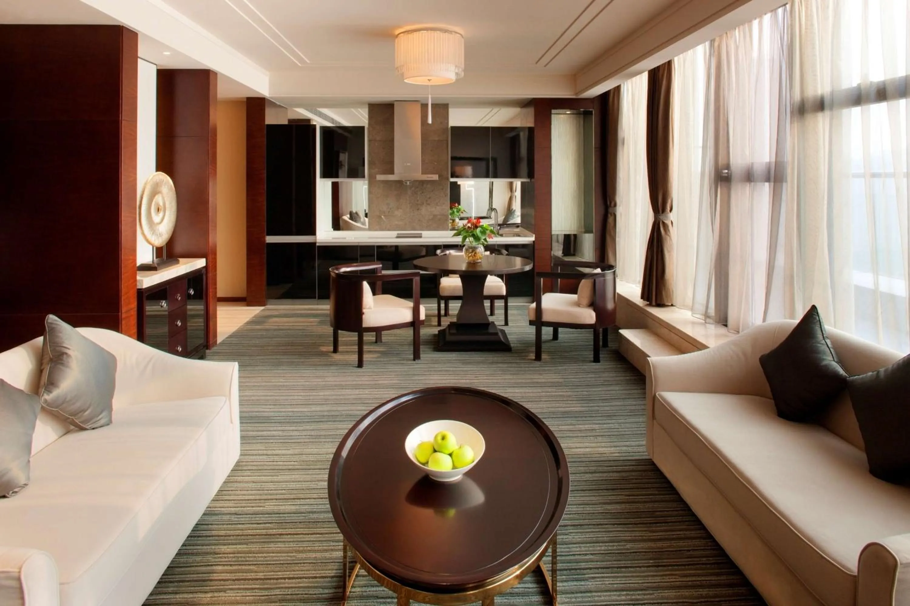 Photo of the whole room in Radisson Blu Plaza Chongqing