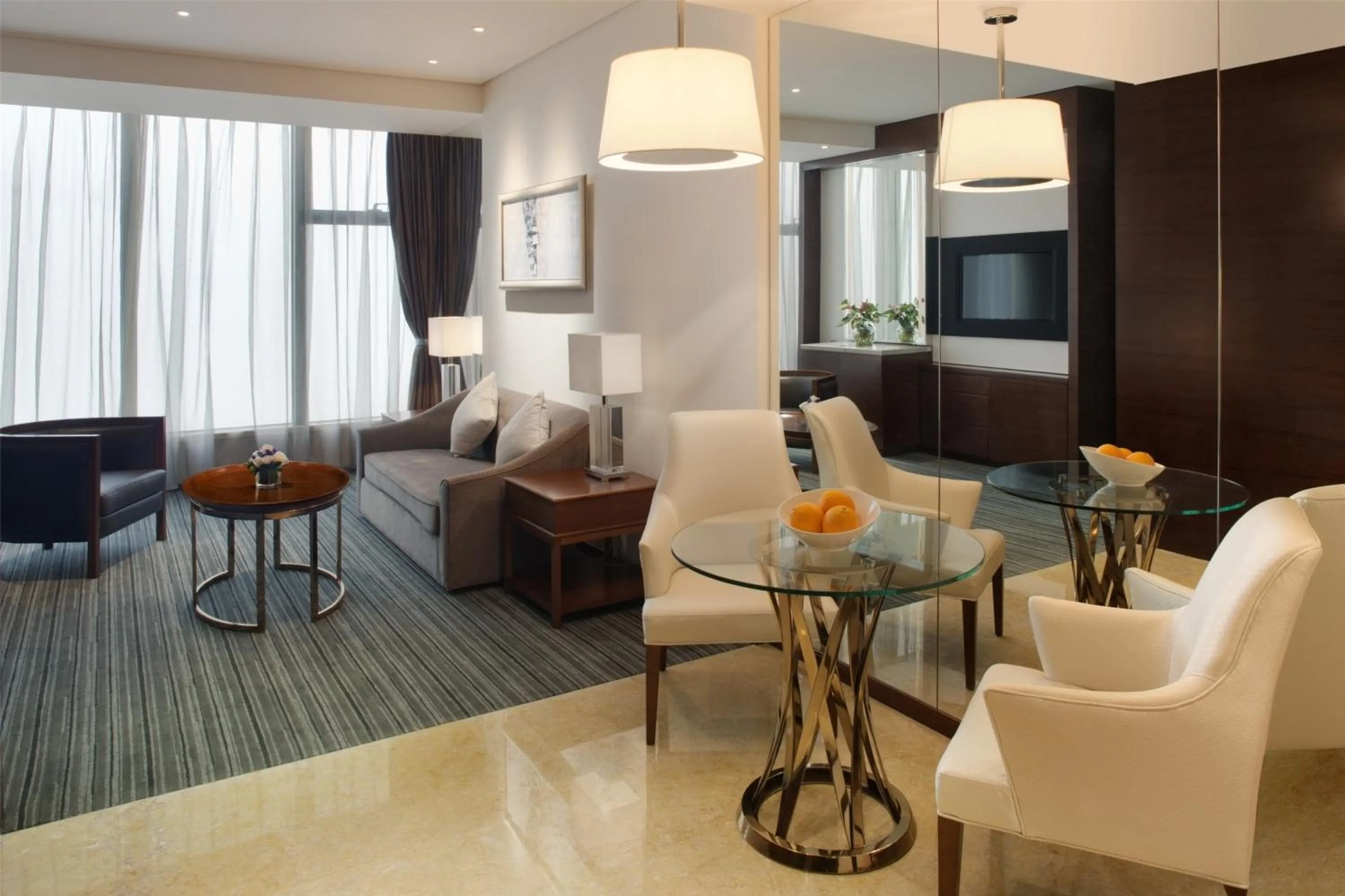 Living room in Radisson Blu Plaza Chongqing