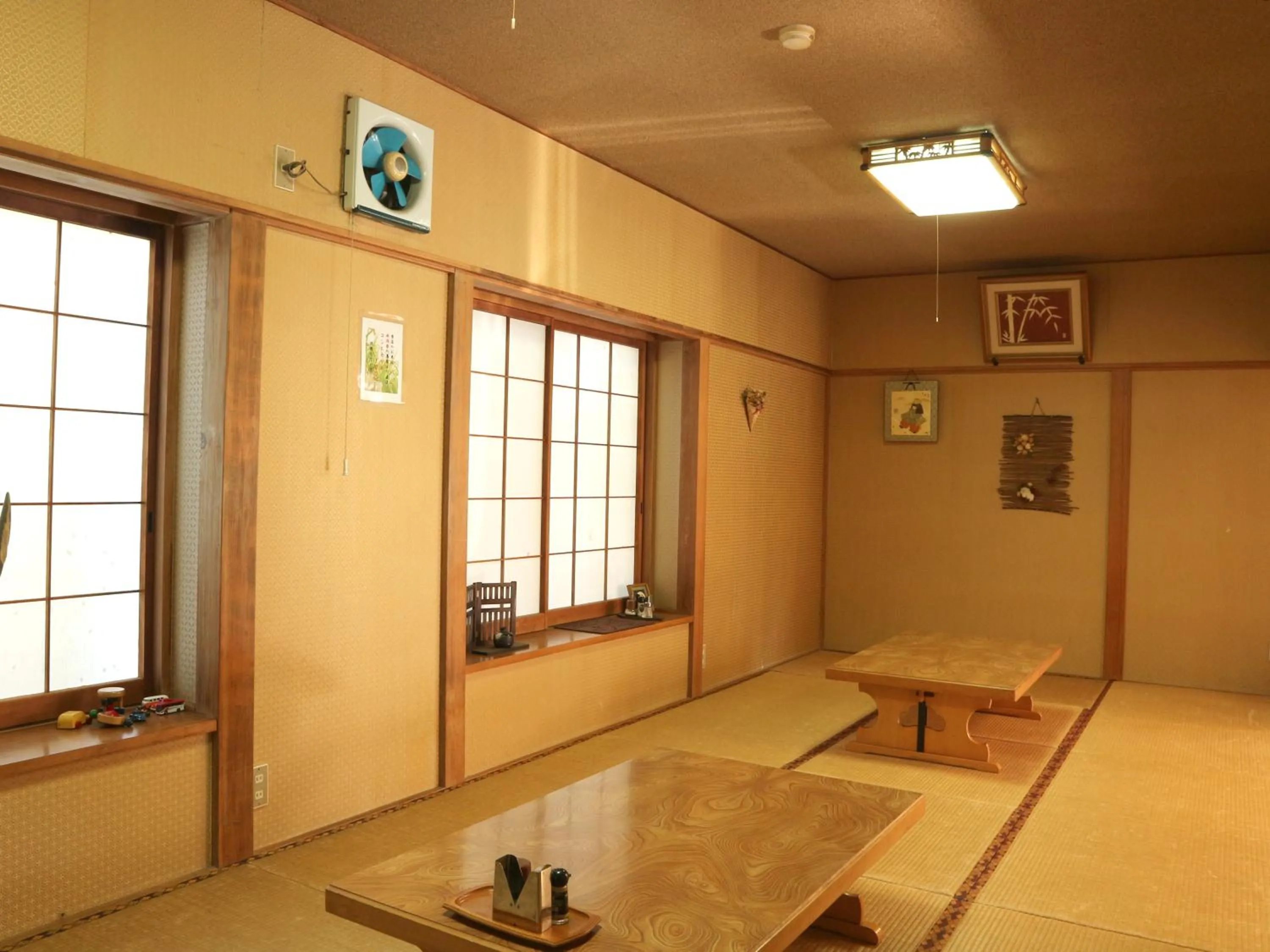 Area and facilities in Pension Eden