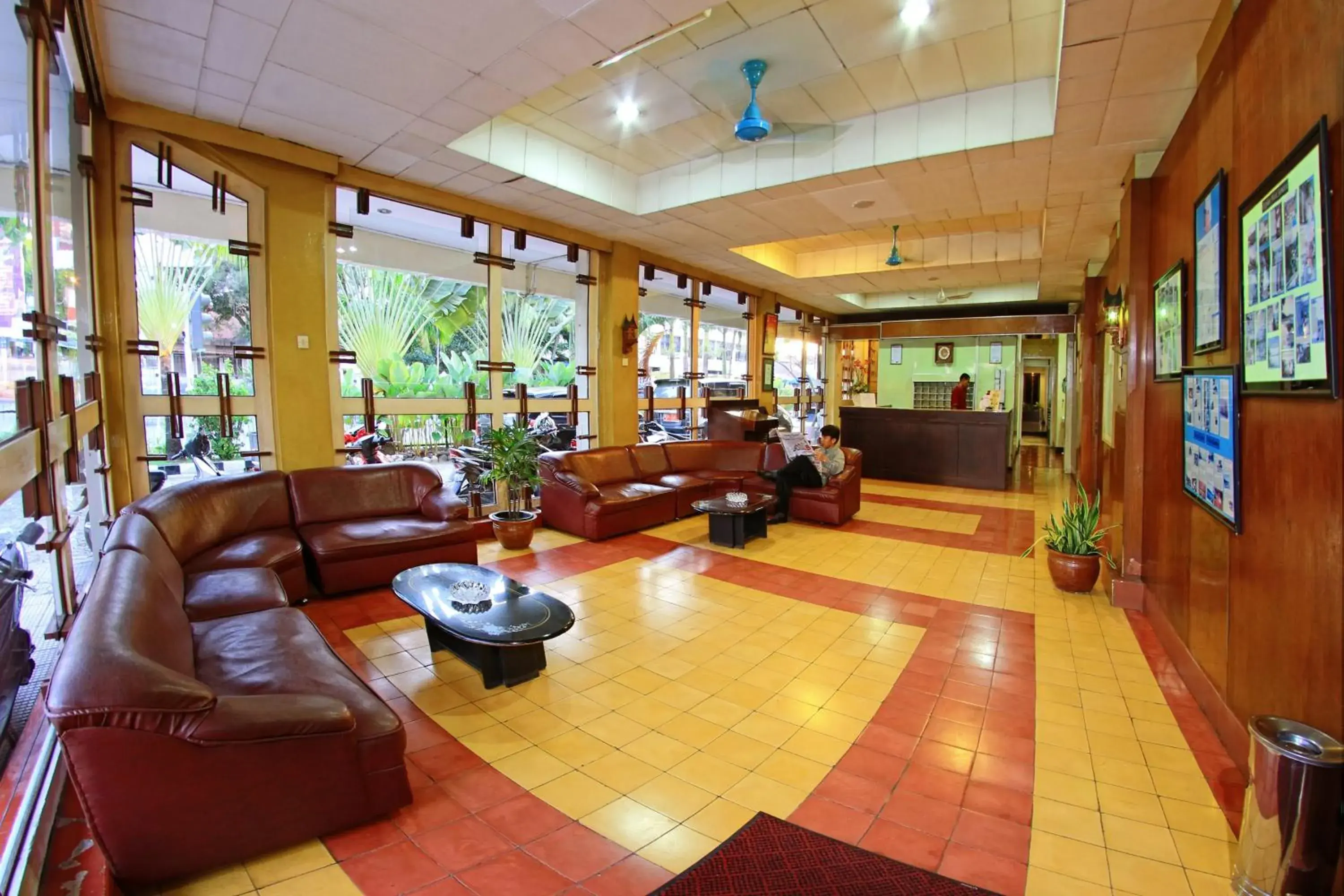 Lobby or reception in Hotel Hangtuah Lobby or reception in Hotel Hangtuah