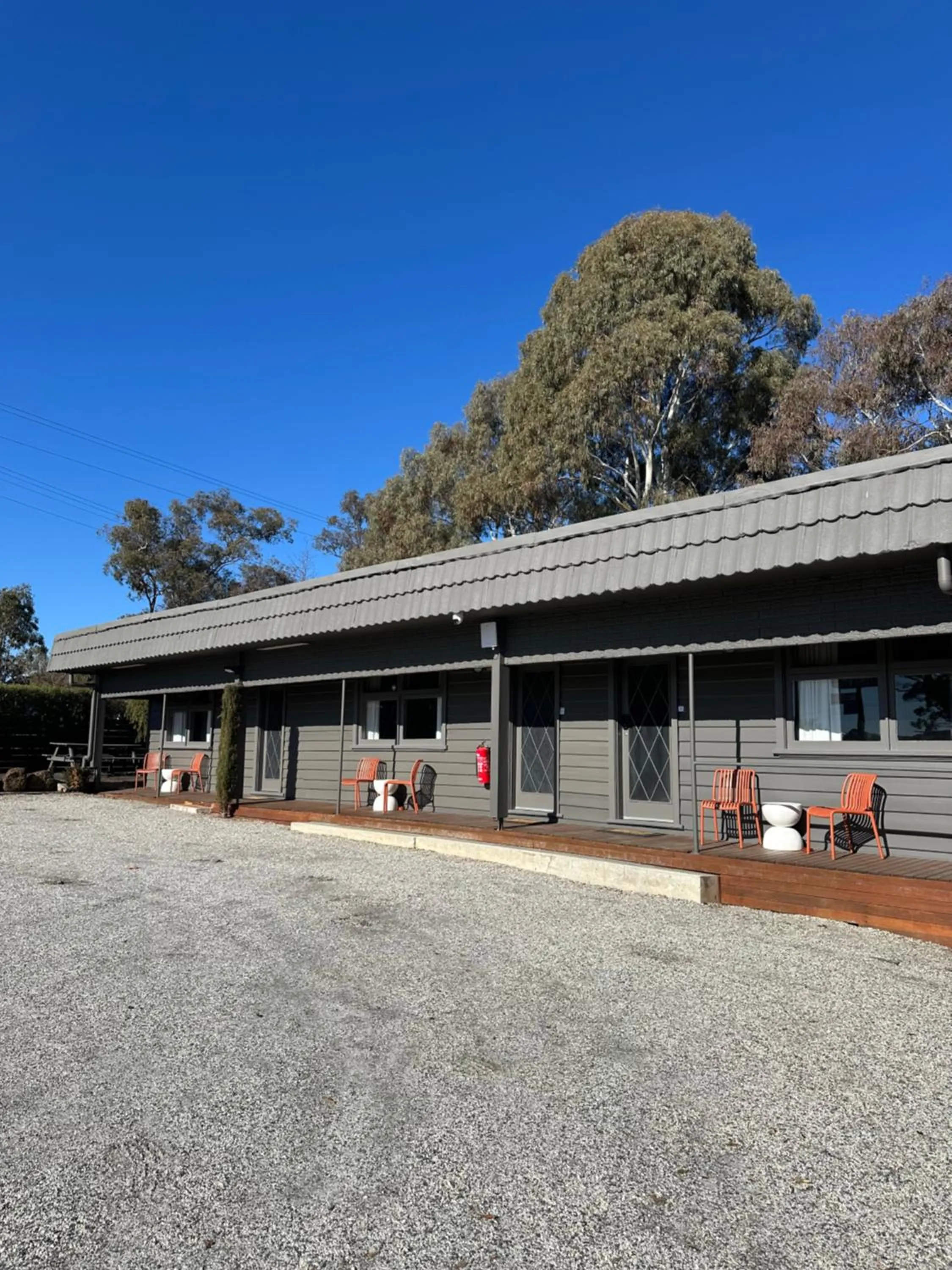 Property building in Calder Family Motel