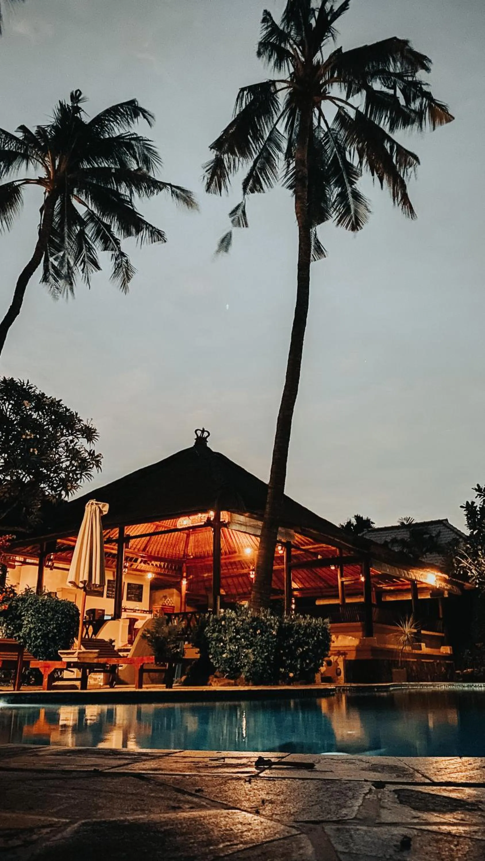 Food and drinks in Santai Hotel