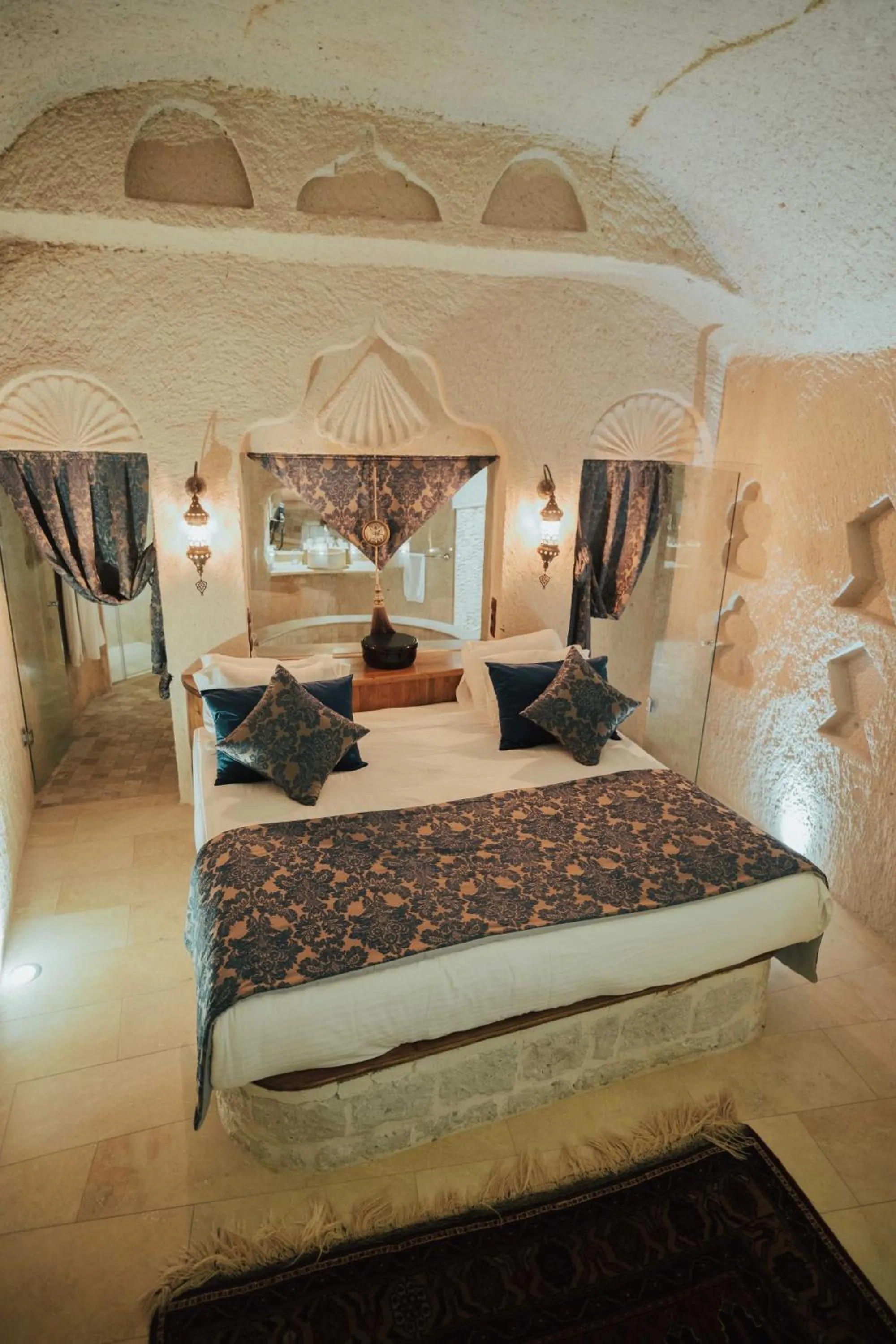 Bed in Hu of Cappadocia - Special Class