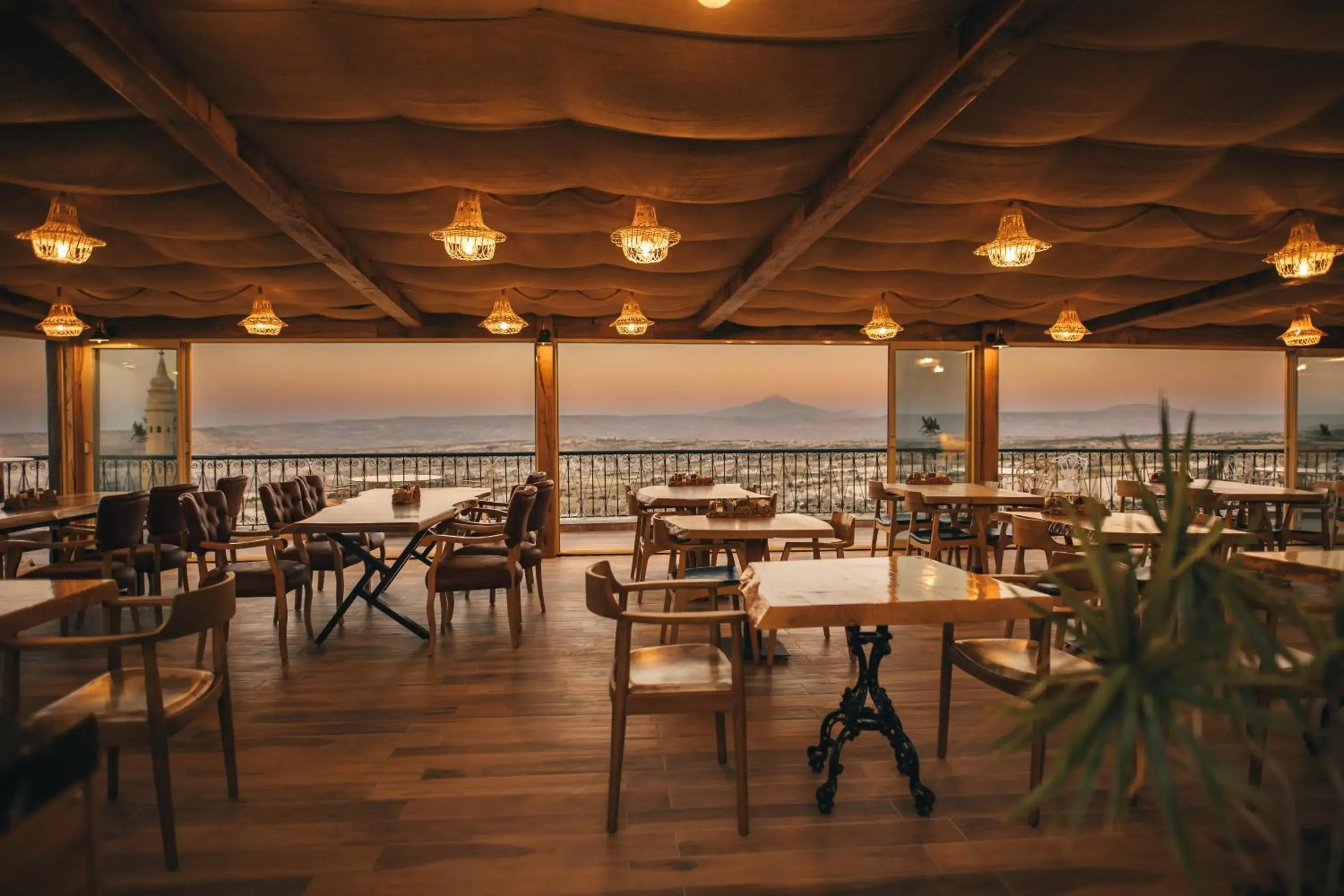 Restaurant/places to eat in Hu of Cappadocia - Special Class Restaurant/places to eat in Hu of Cappadocia - Special Class