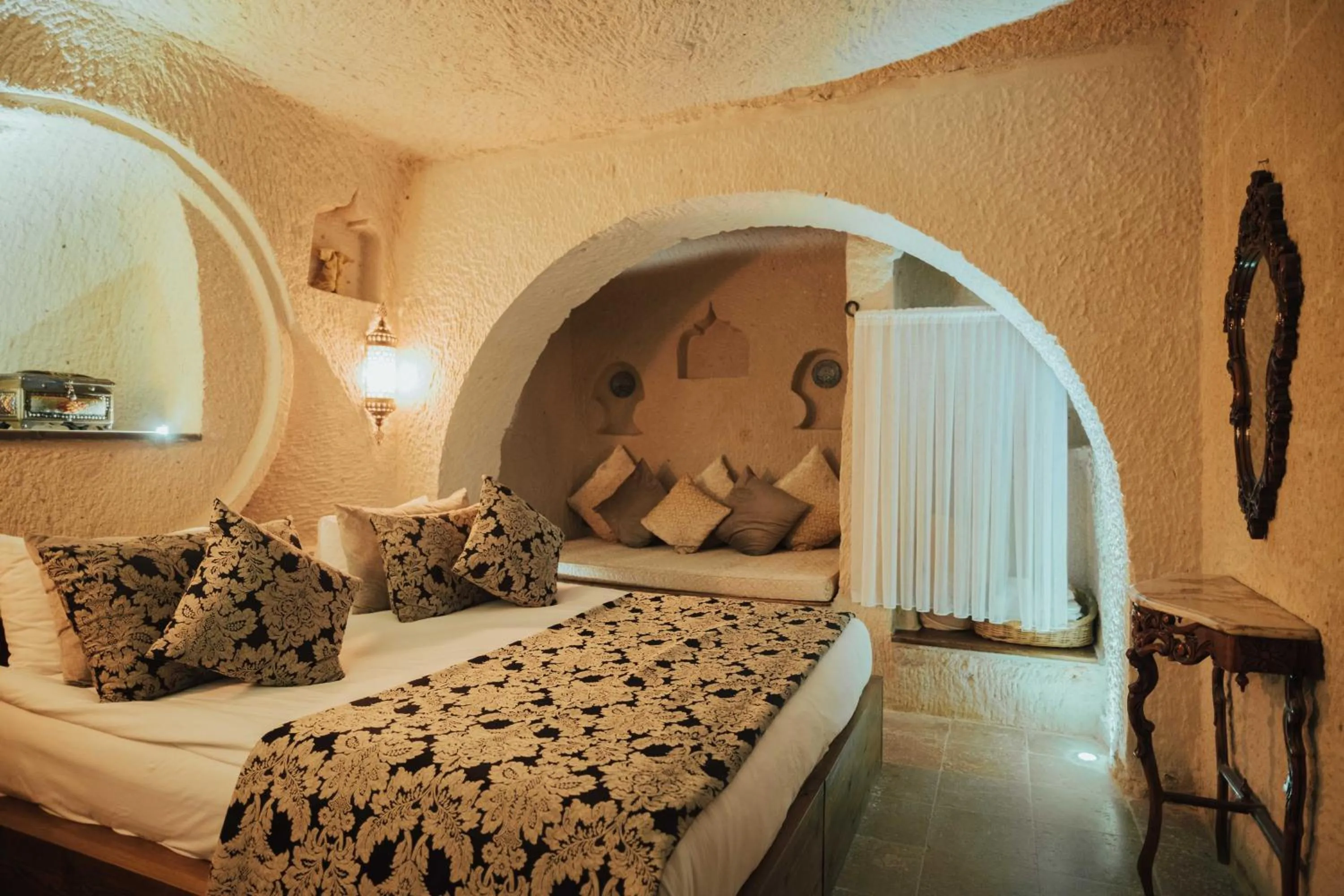 Bed in Hu of Cappadocia - Special Class