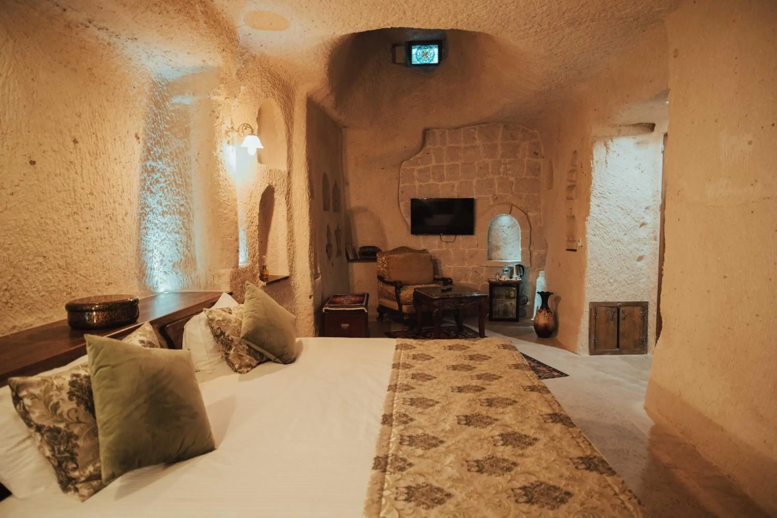 TV and multimedia, Bed in Hu of Cappadocia - Special Class TV and multimedia, Bed in Hu of Cappadocia - Special Class