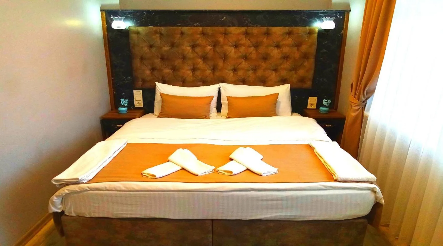 Photo of the whole room, Bed in Yasin Apart hotel