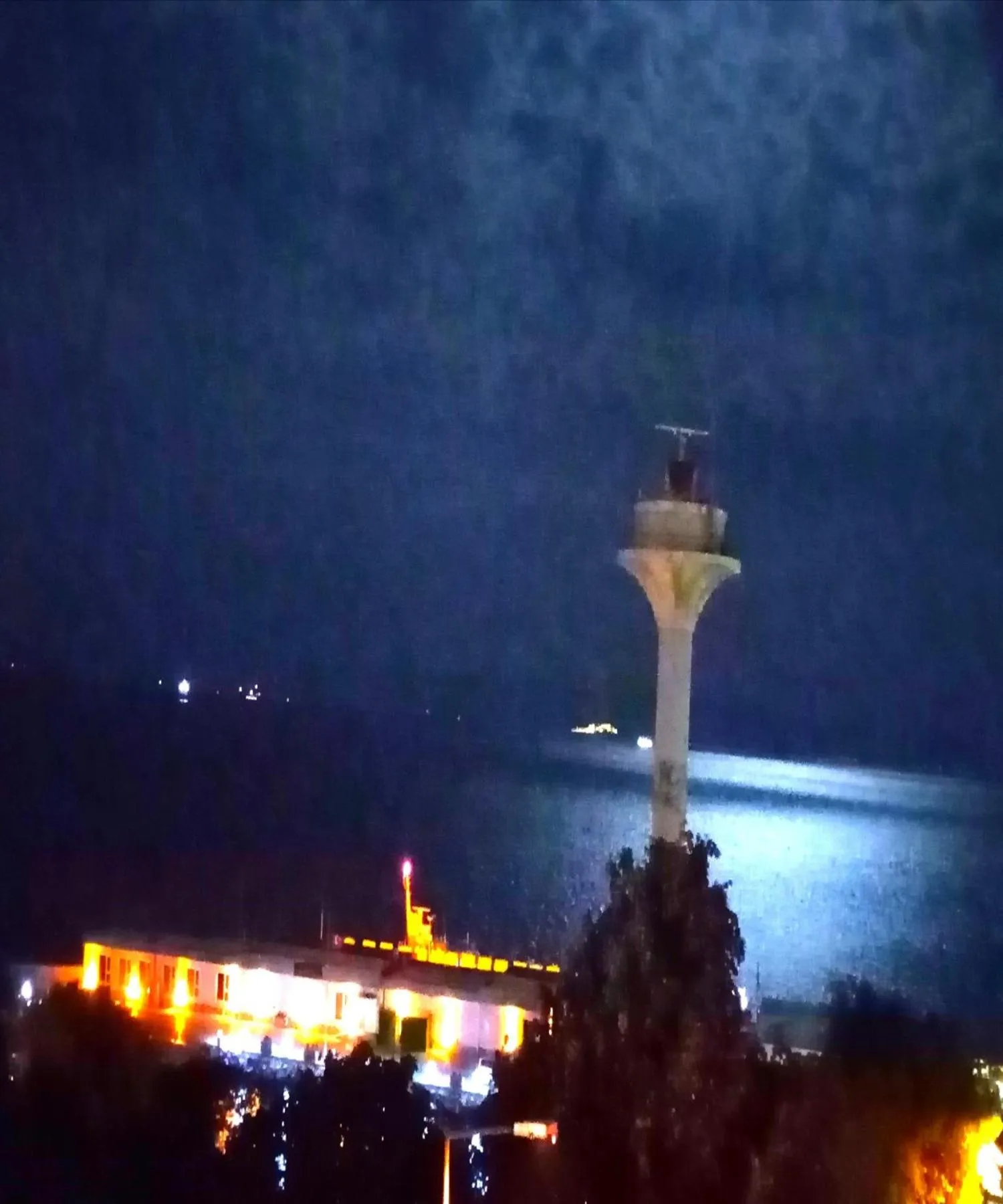 Neighbourhood in Yasin Apart hotel