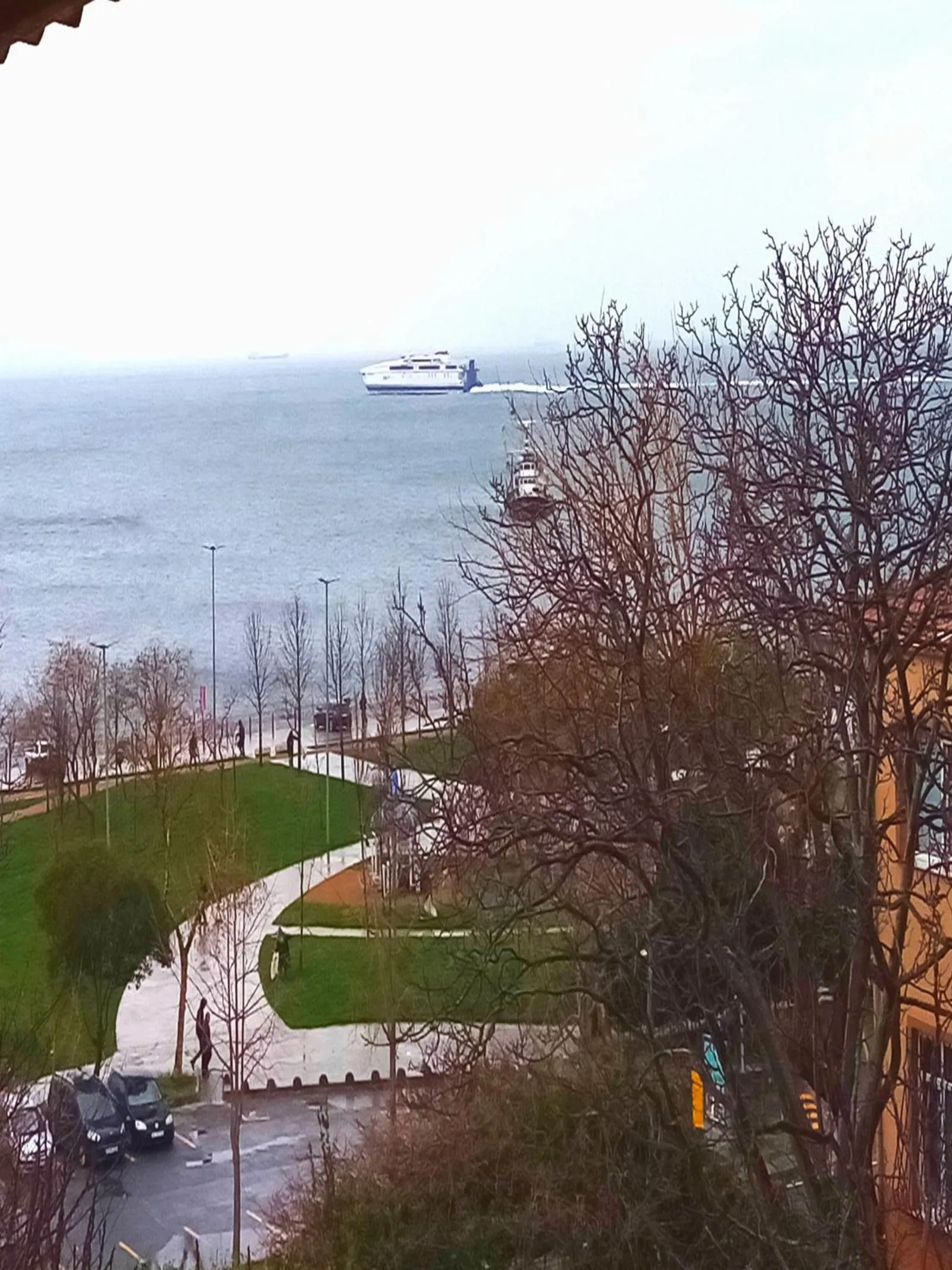 Property building in Yasin Apart hotel