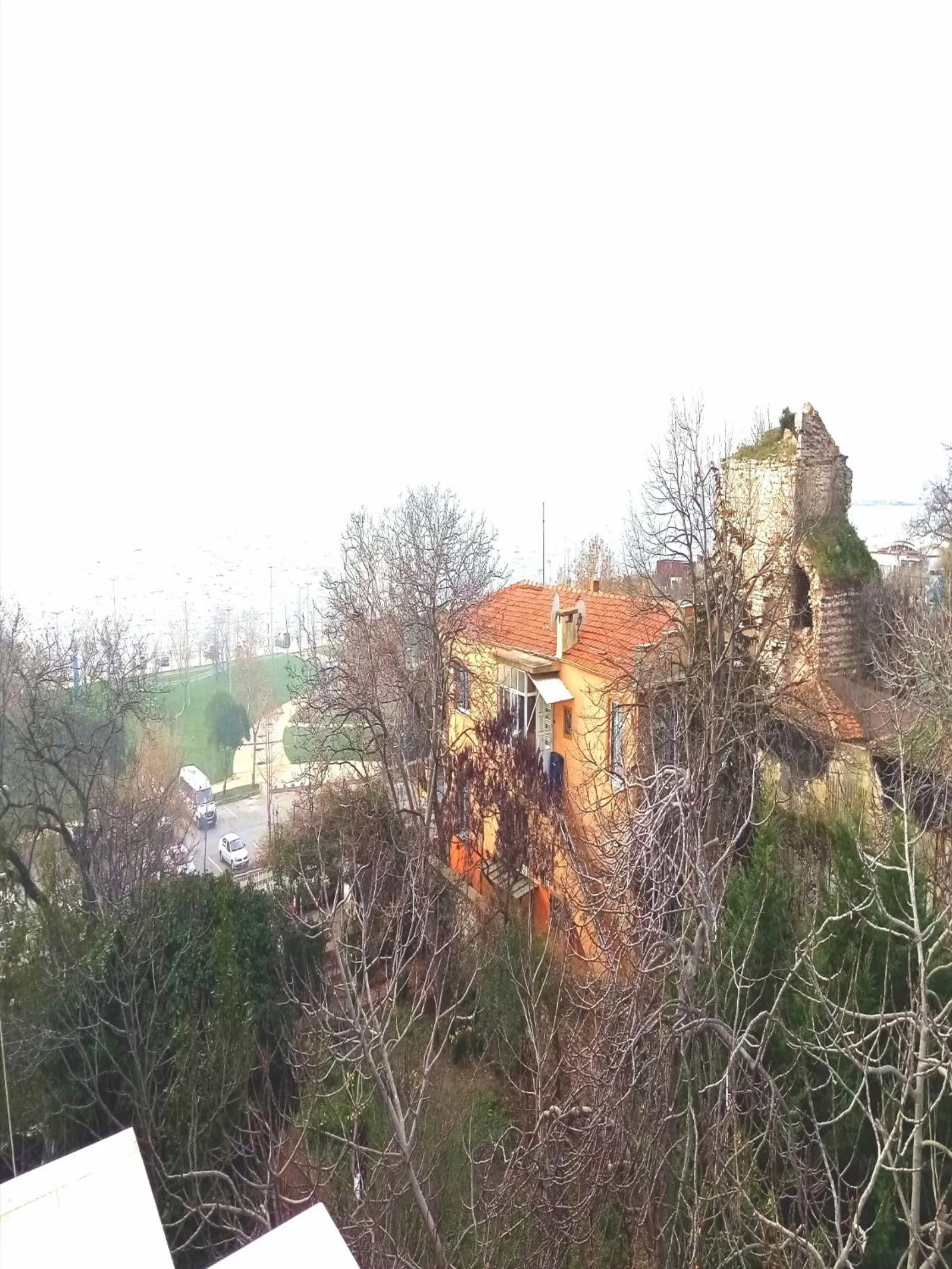 Property building in Yasin Apart hotel