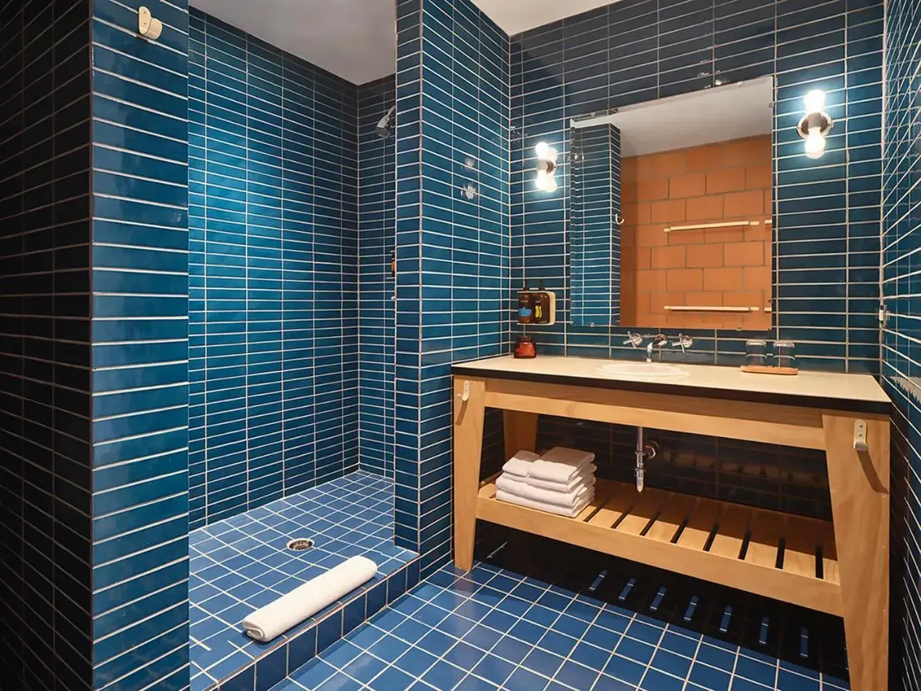 Bathroom in The Carpenter Hotel Bathroom in The Carpenter Hotel