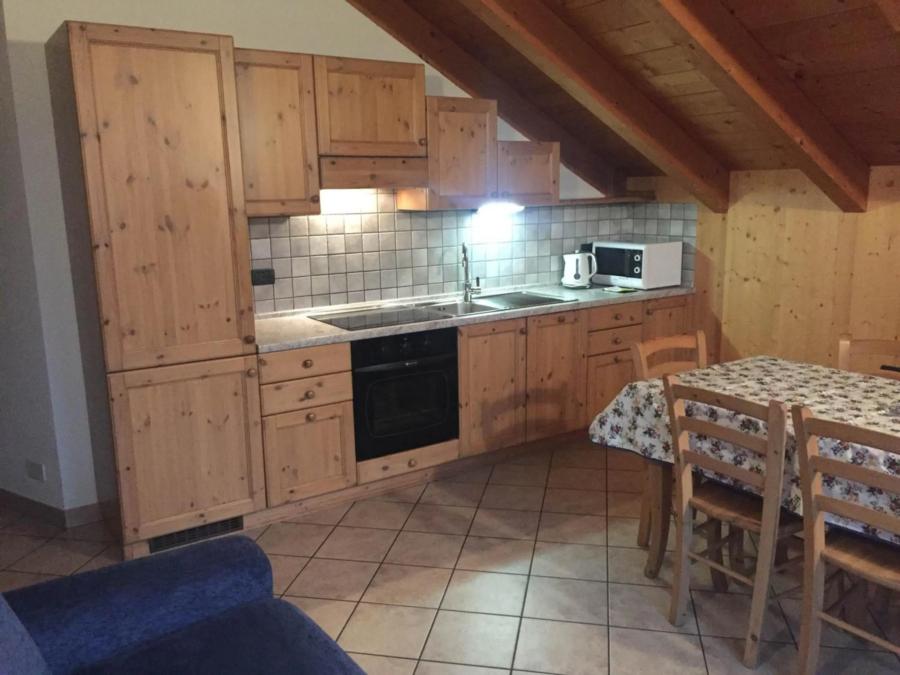 Kitchen or kitchenette in Casa Vacanze Sablonera