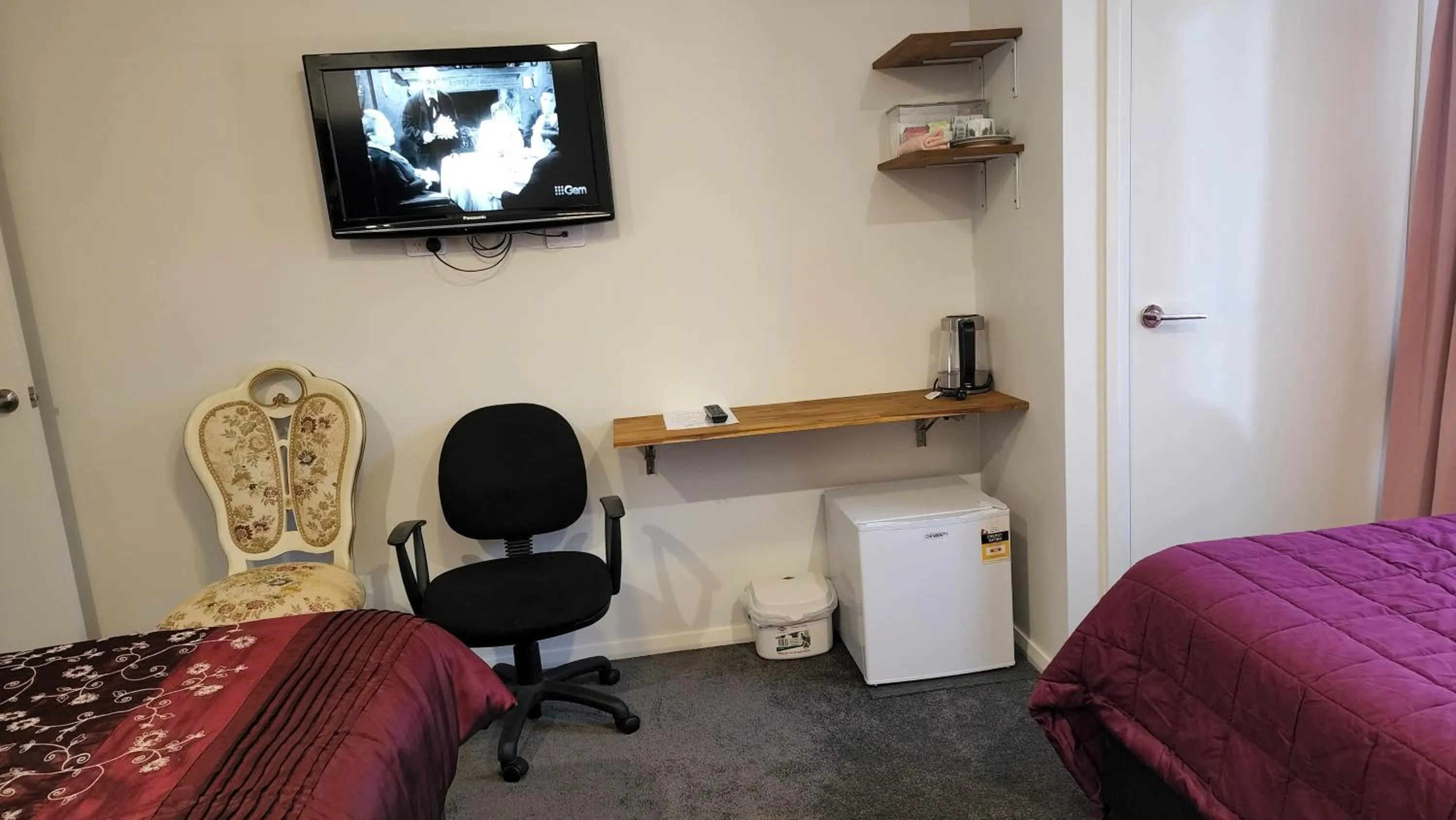 Bed in Gowrie Agapanthus