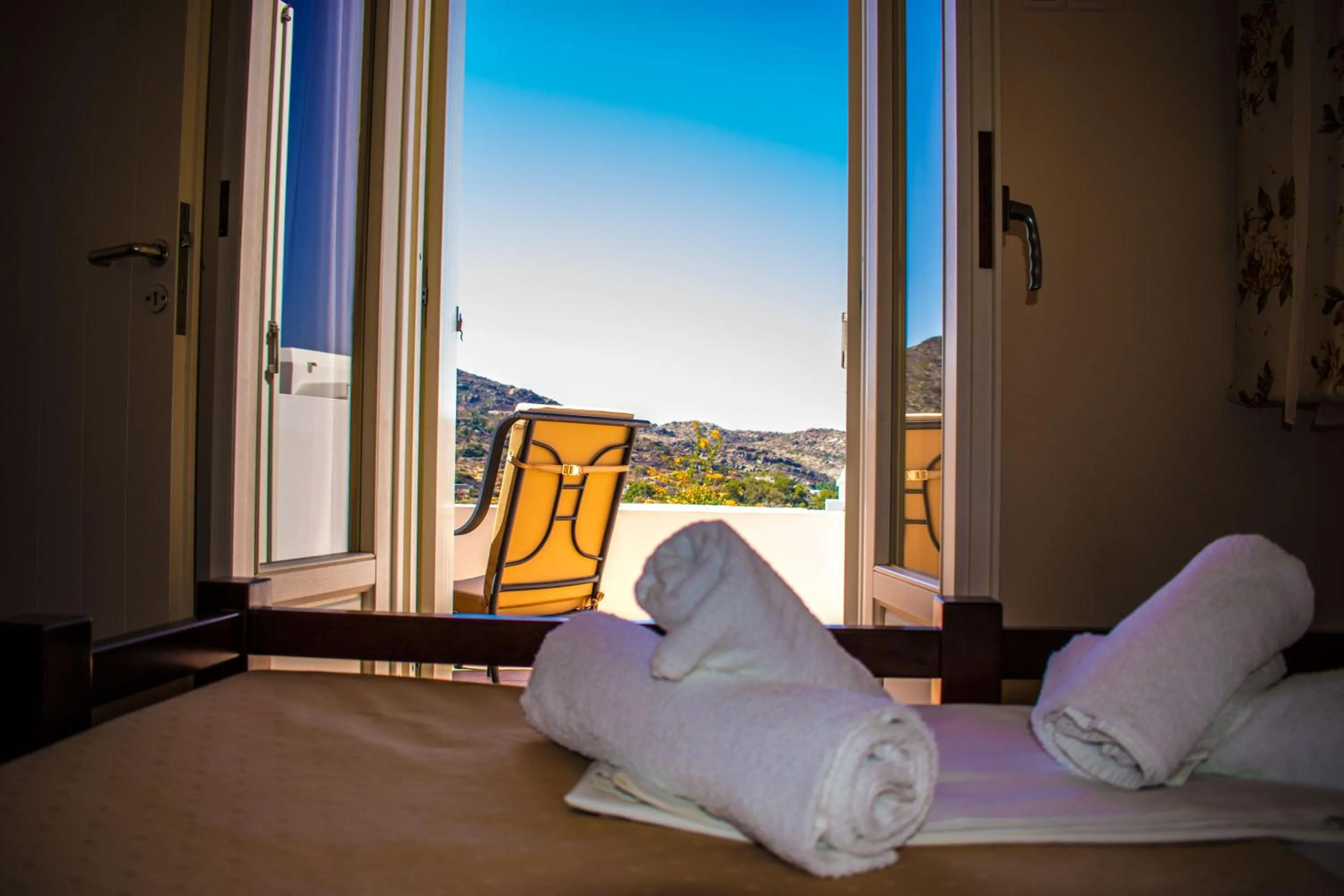 Bed in Ostria Village