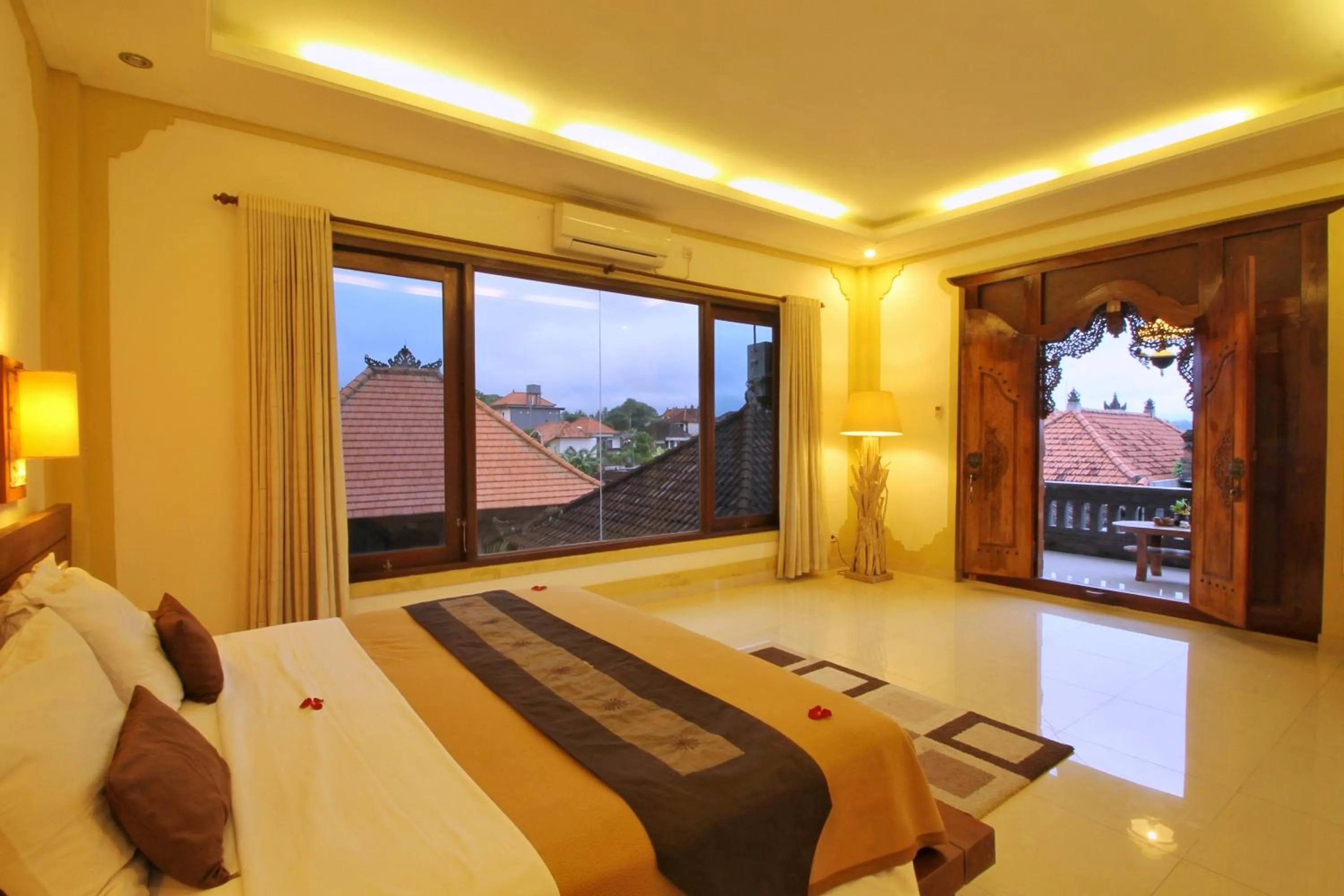 Bed in Hibiscus Cottages