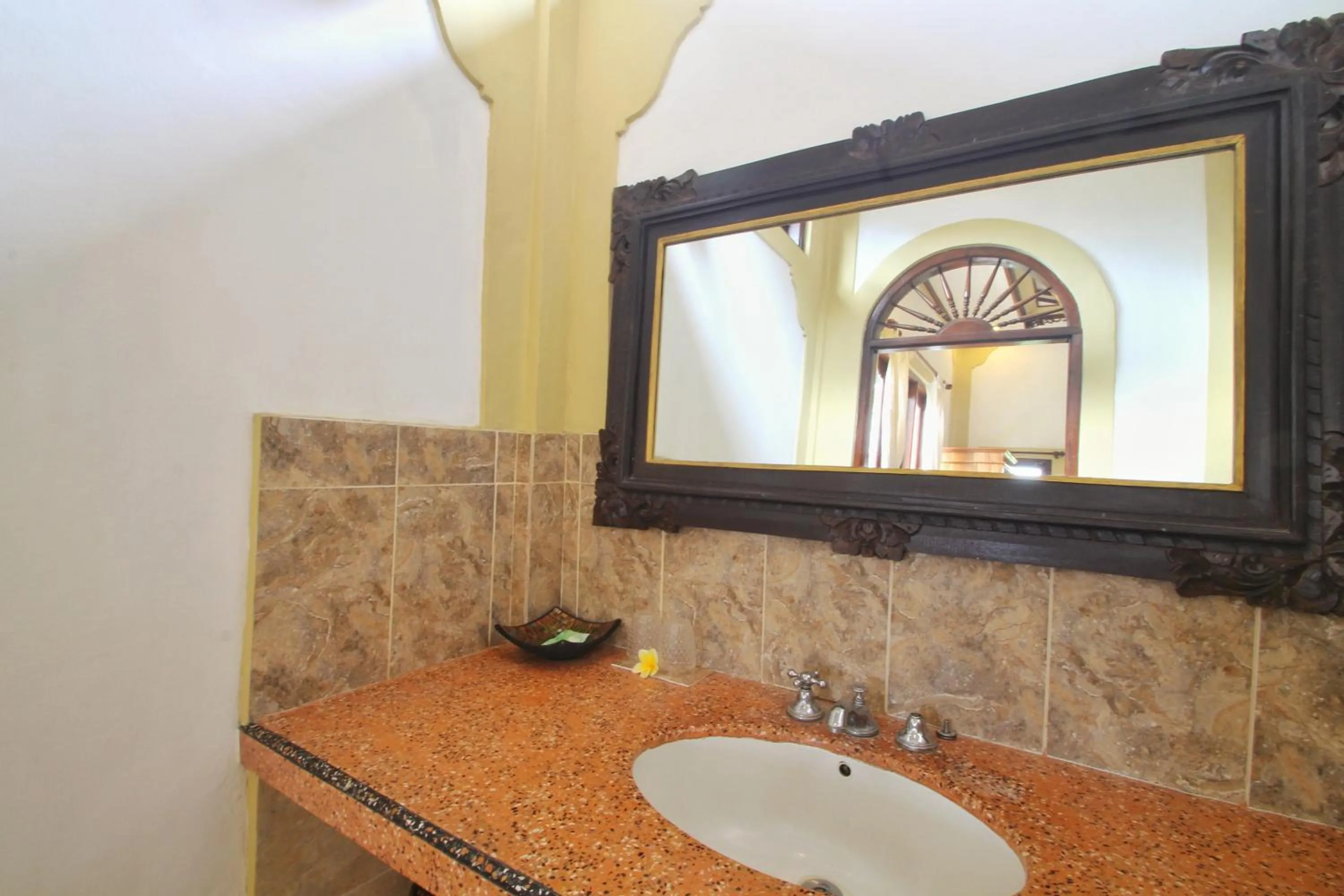 Area and facilities in Hibiscus Cottages