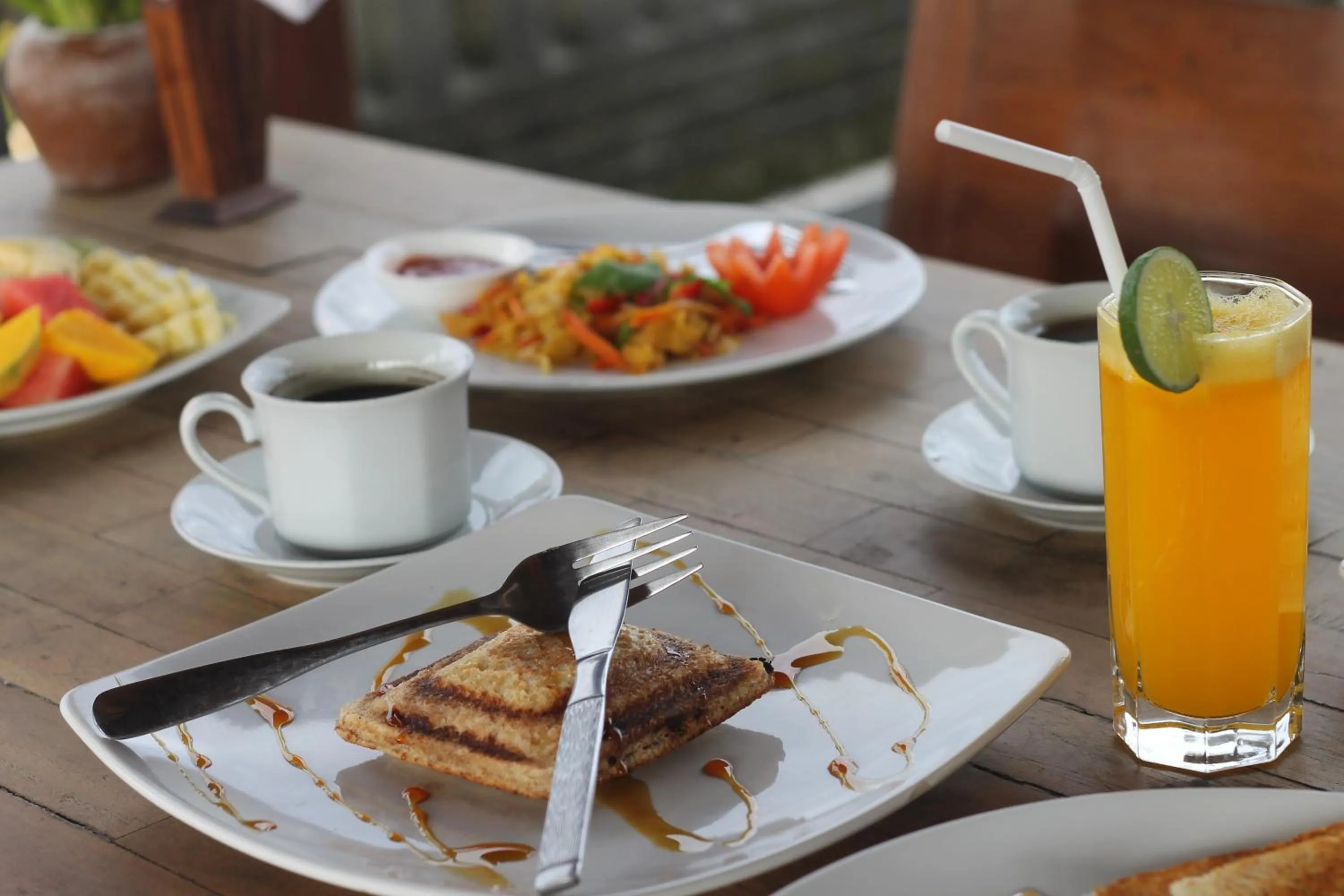 Food in Hibiscus Cottages