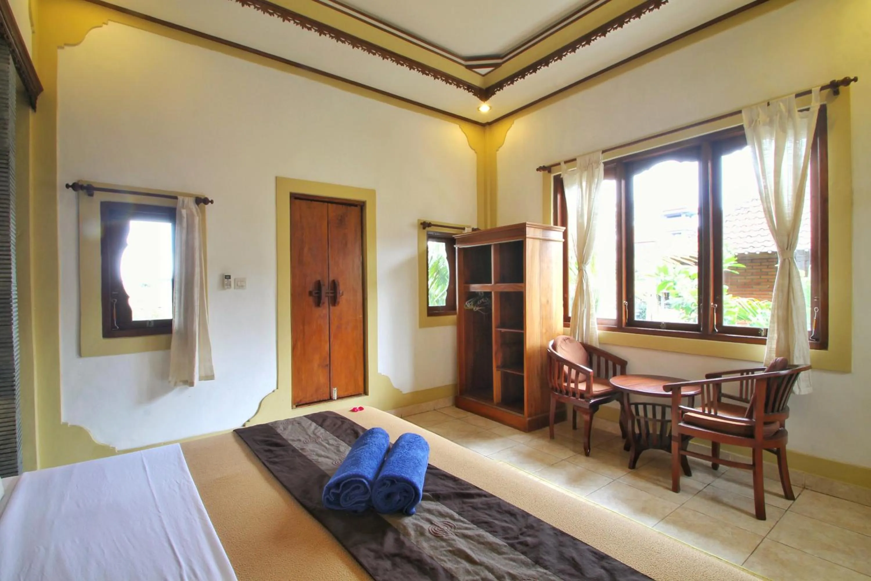 Bed in Hibiscus Cottages