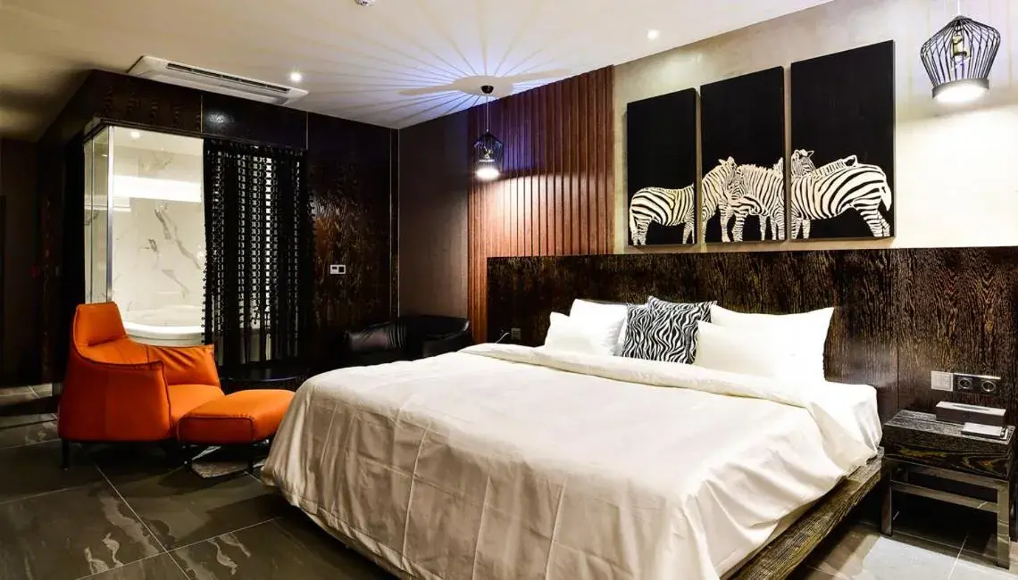 Bed in Hotel Ritz Bed in Hotel Ritz