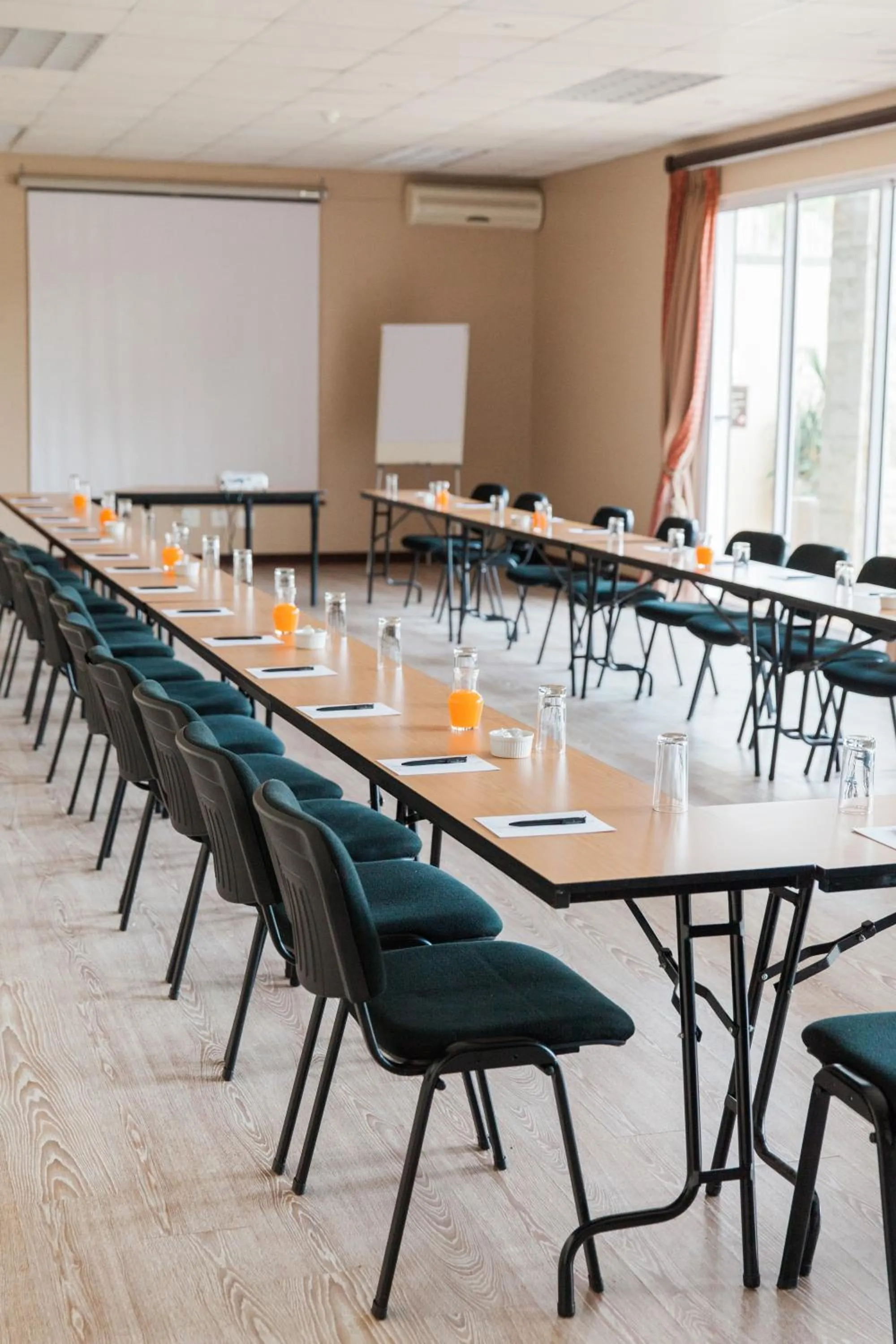 Property building in Umthunzi Hotel and Conference