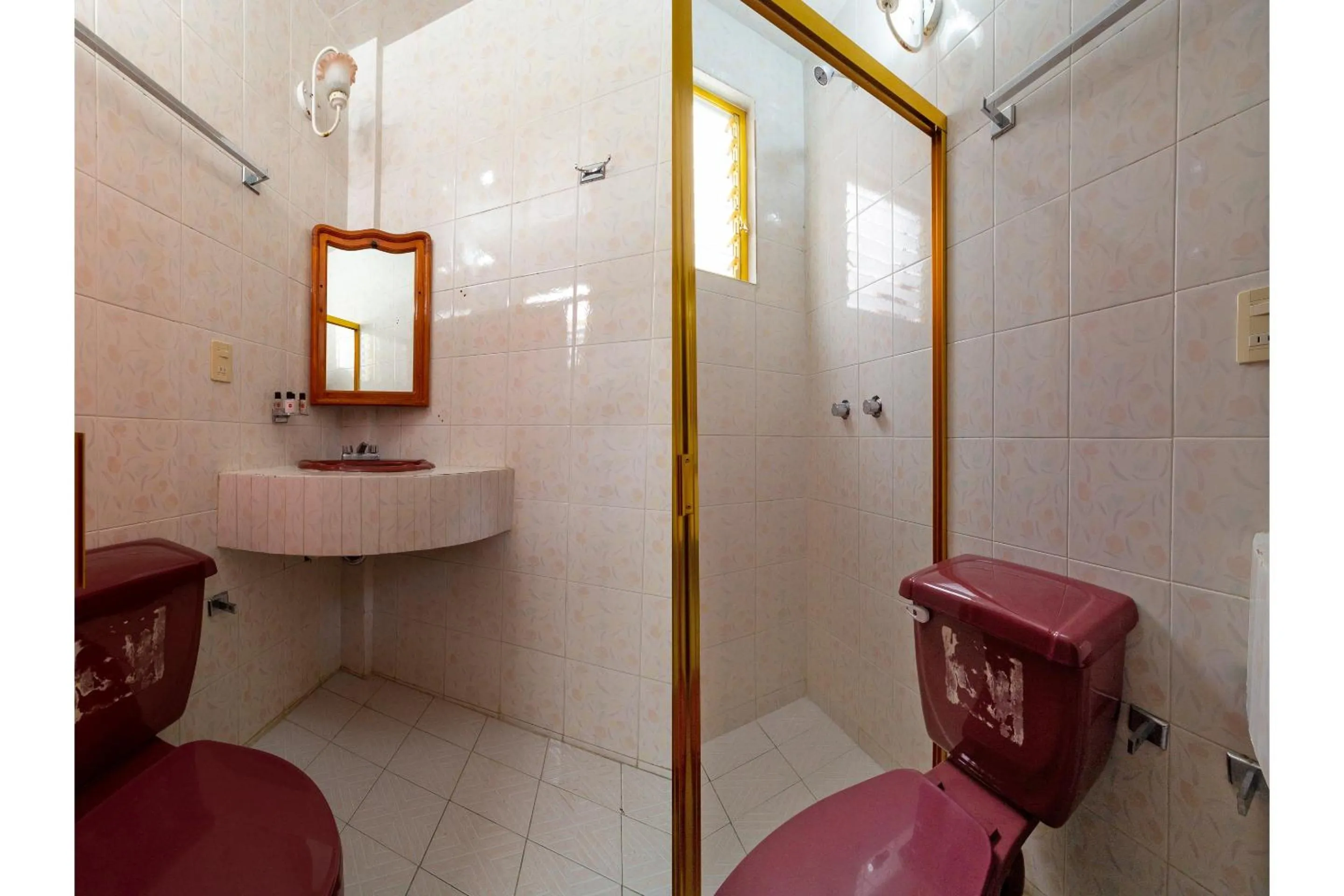 Bathroom in Capital O Hospedaje Los Angeles San Cristobal De Las Casas