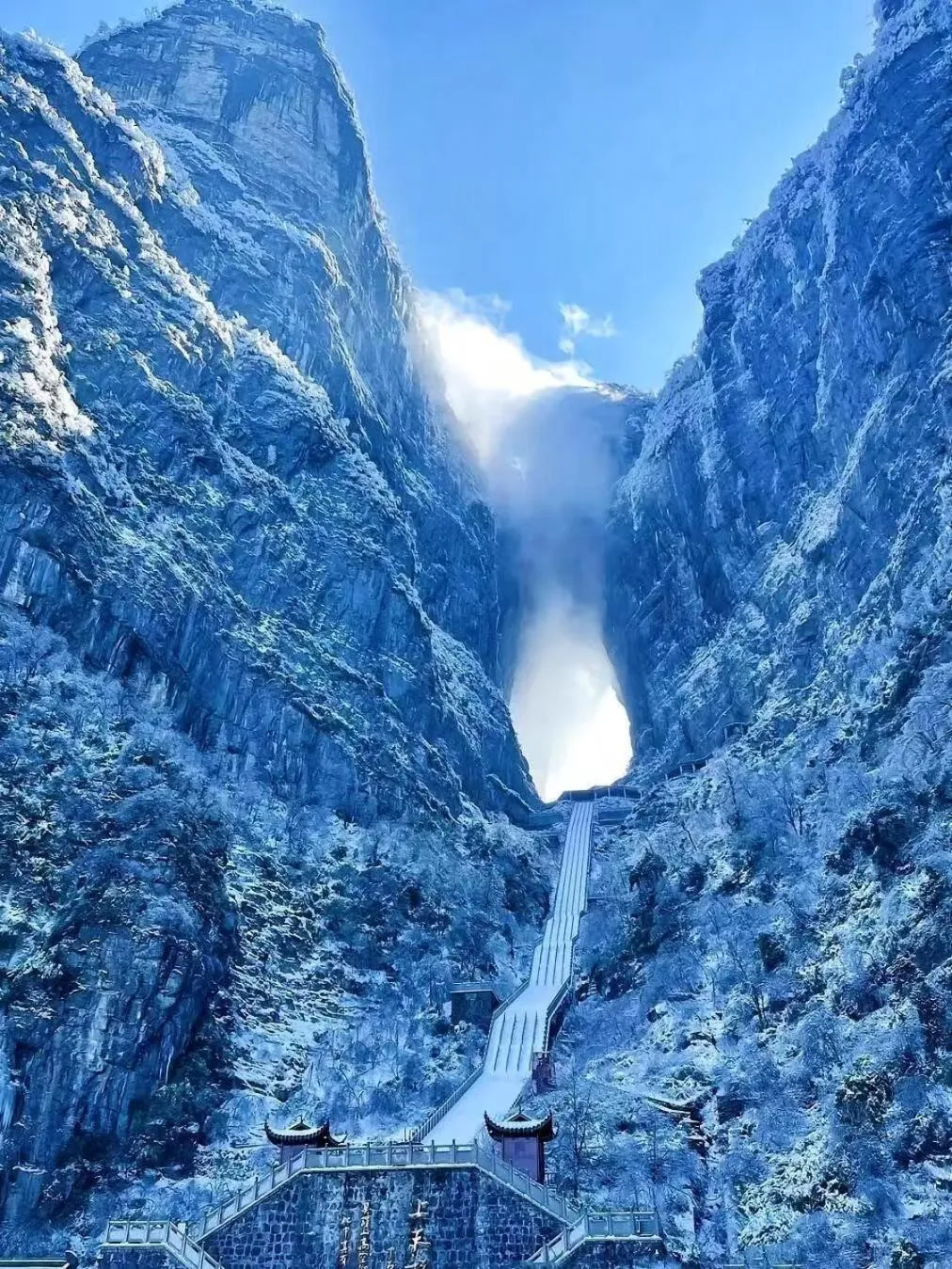 Property building in Zhangjiajie Tingyutang Little Yard