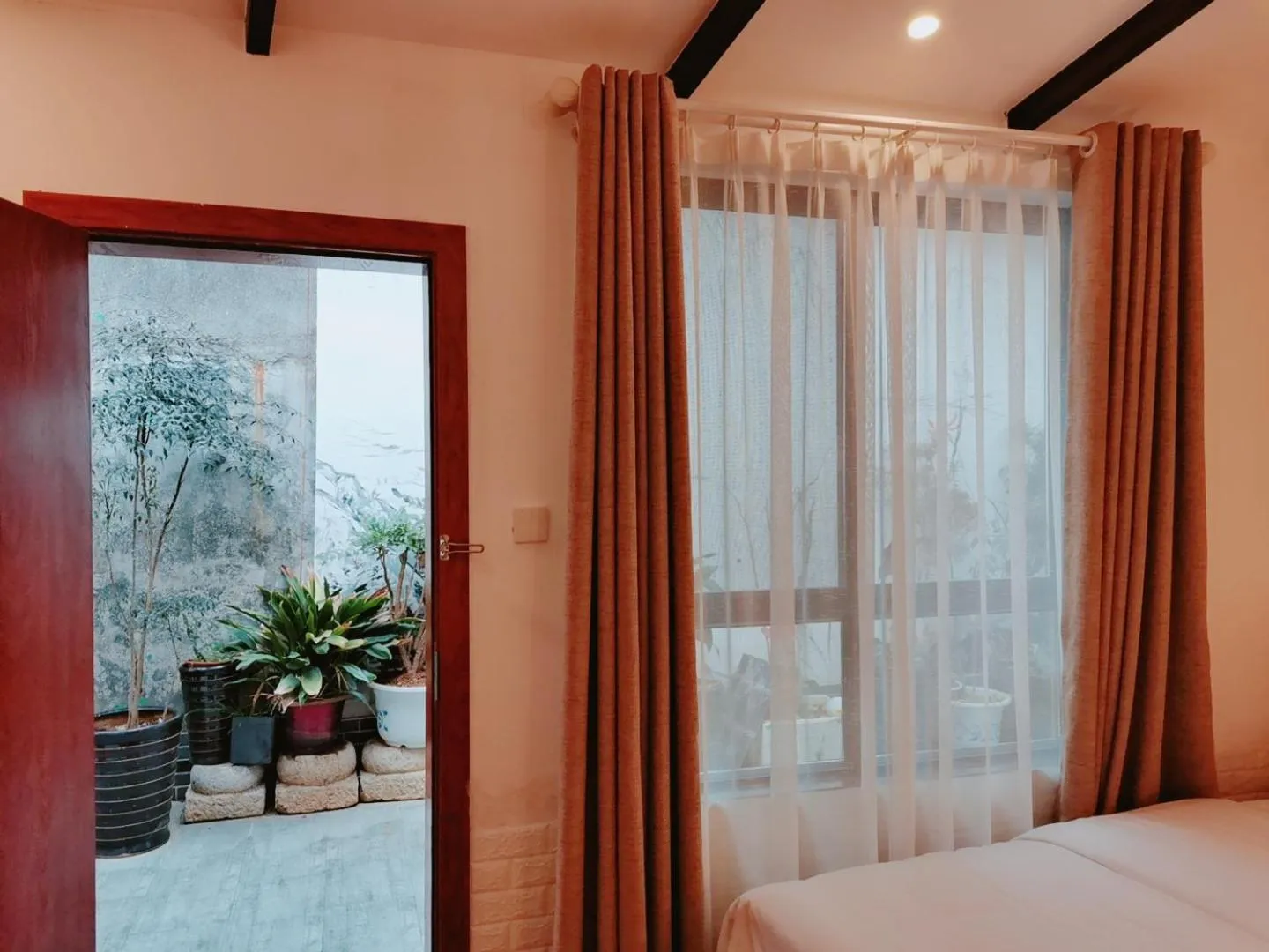 Bed in Zhangjiajie Tingyutang Little Yard