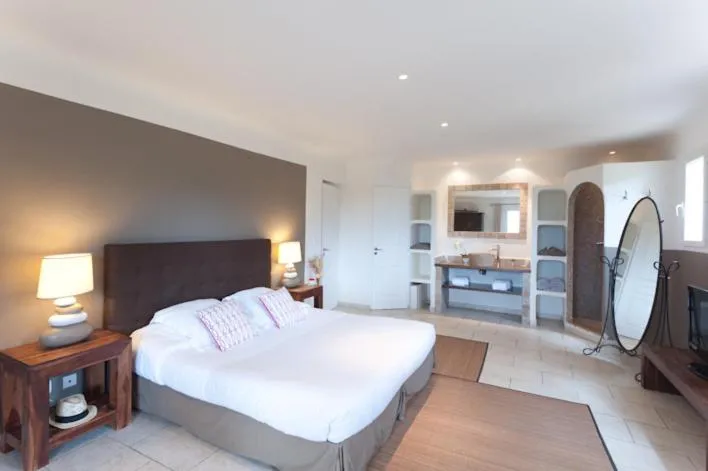 Standard Double or Twin Room with Terrace and Sea View in Le San Lorenzo
