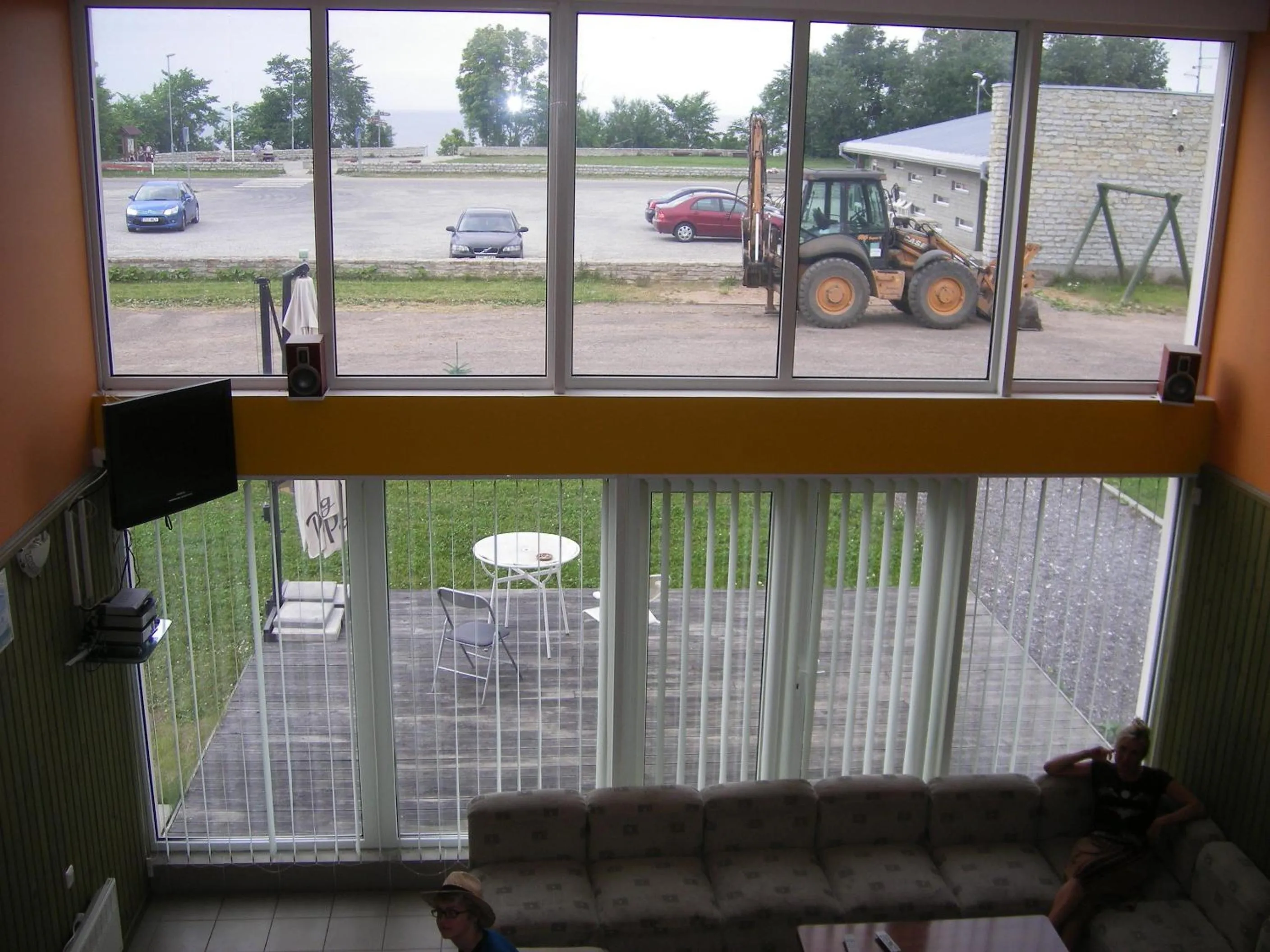 Communal lounge/ TV room in Valaste Puhkeküla