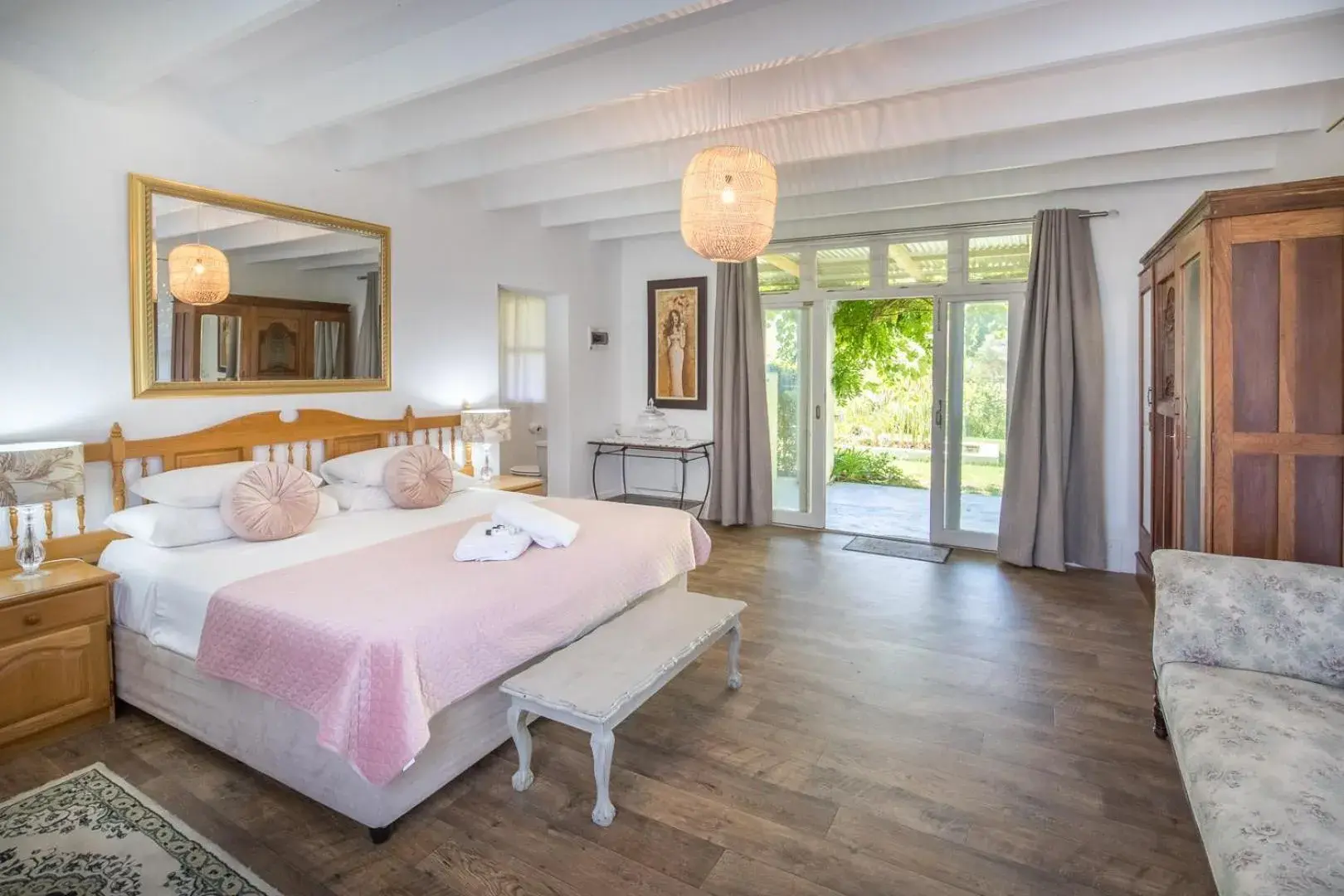 Photo of the whole room, Bed in The Vineyard Country House Photo of the whole room, Bed in The Vineyard Country House