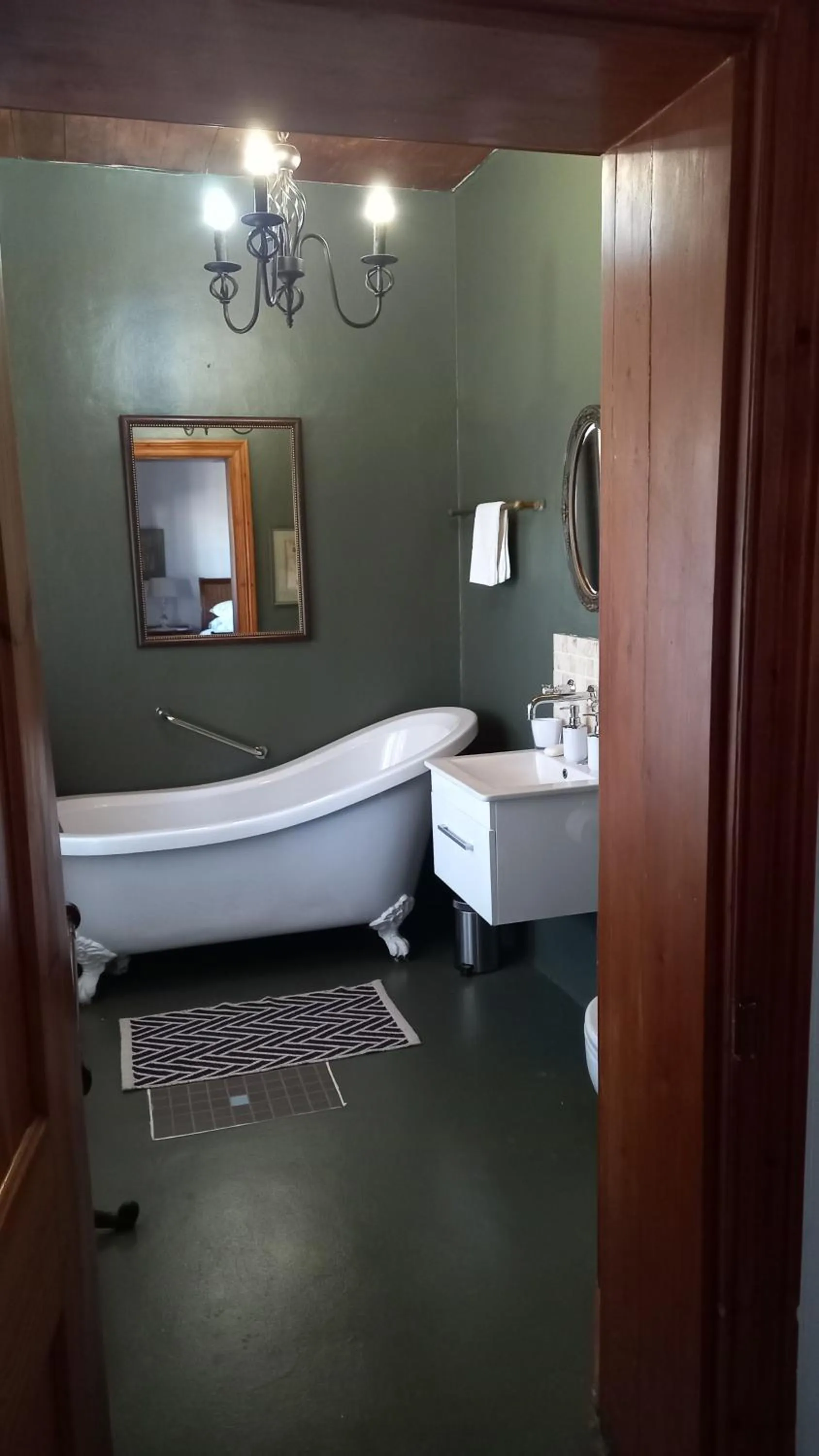 Bed in The Vineyard Country House