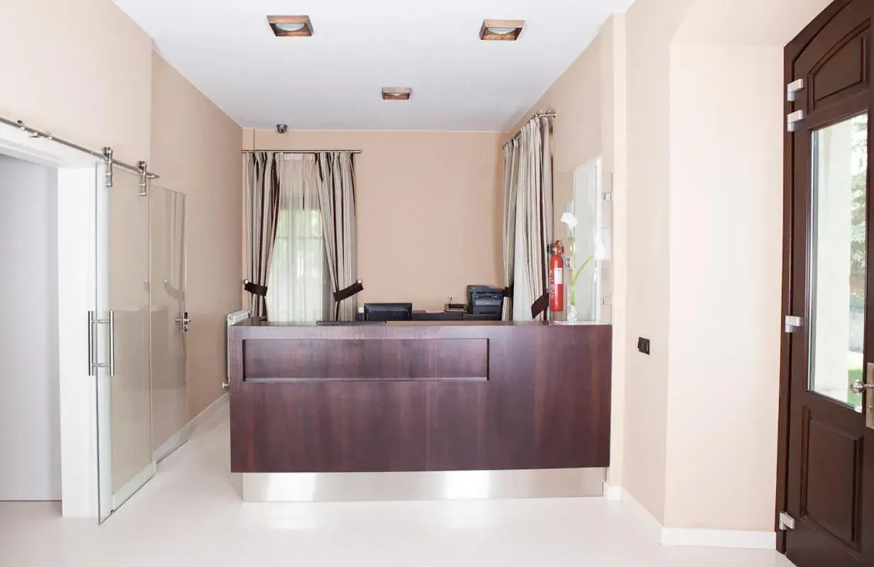 Lobby or reception in Hotel Villa Marrón Lobby or reception in Hotel Villa Marrón