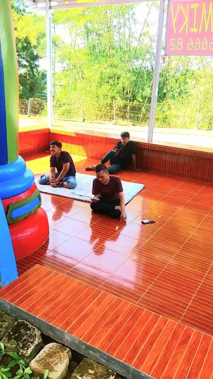 Villa Miky Kota Bunga Puncak Cianjur Bogor