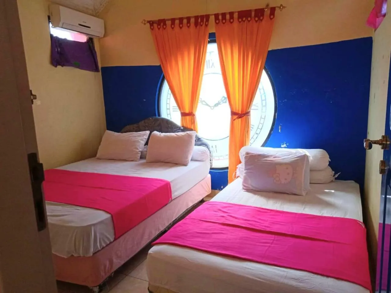 Bed in Villa Miky Kota Bunga Puncak Cianjur Bogor