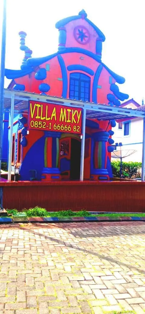 Villa Miky Kota Bunga Puncak Cianjur Bogor