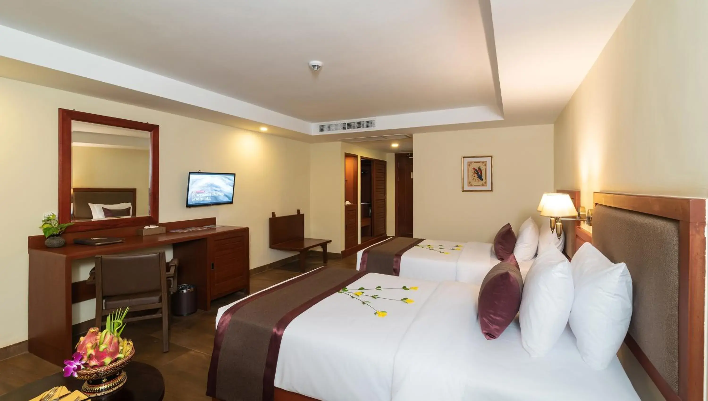 bunk bed, Bed in Hotel De La Renaissance bunk bed, Bed in Hotel De La Renaissance