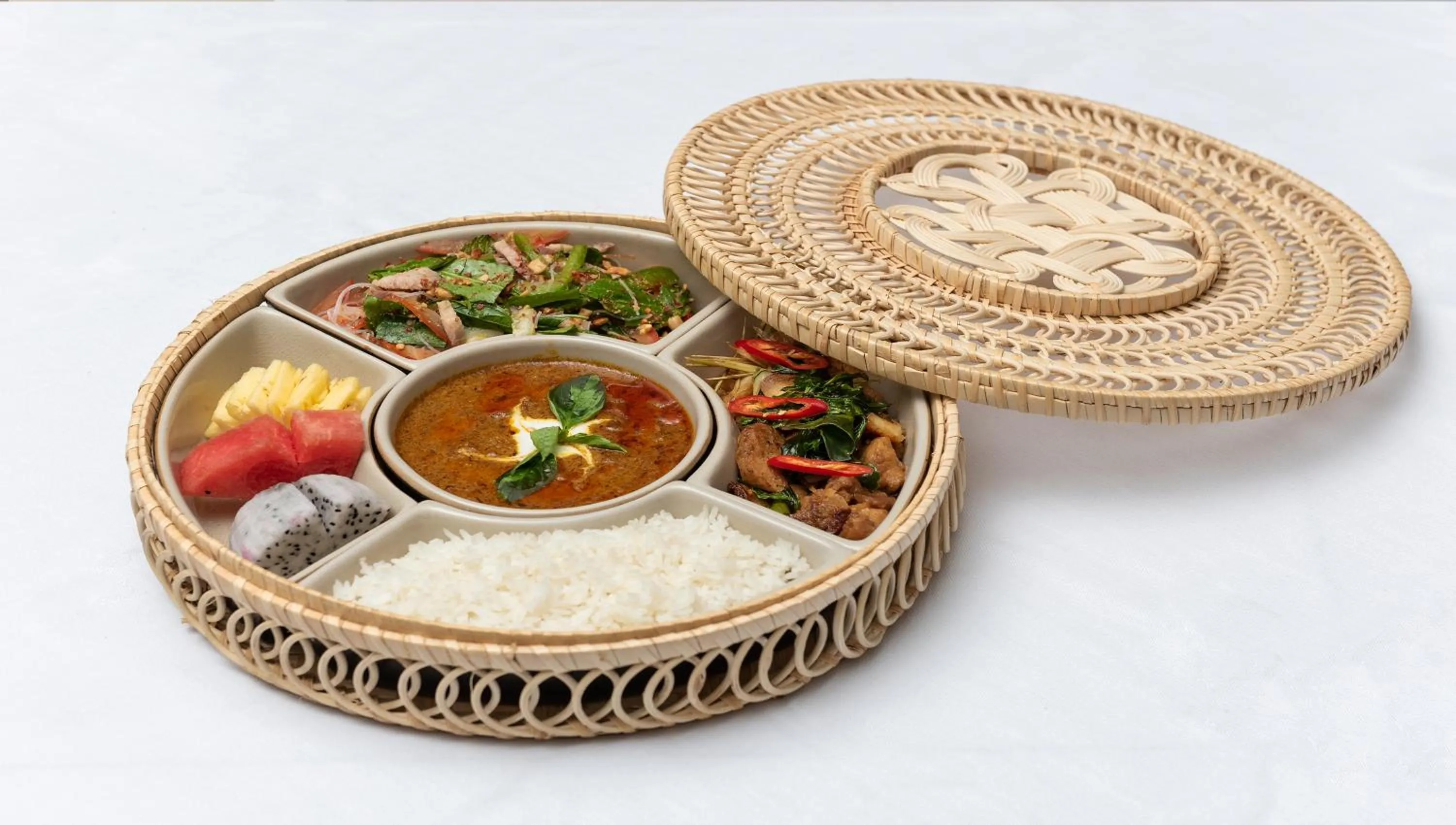 Food and drinks in Hotel De La Renaissance