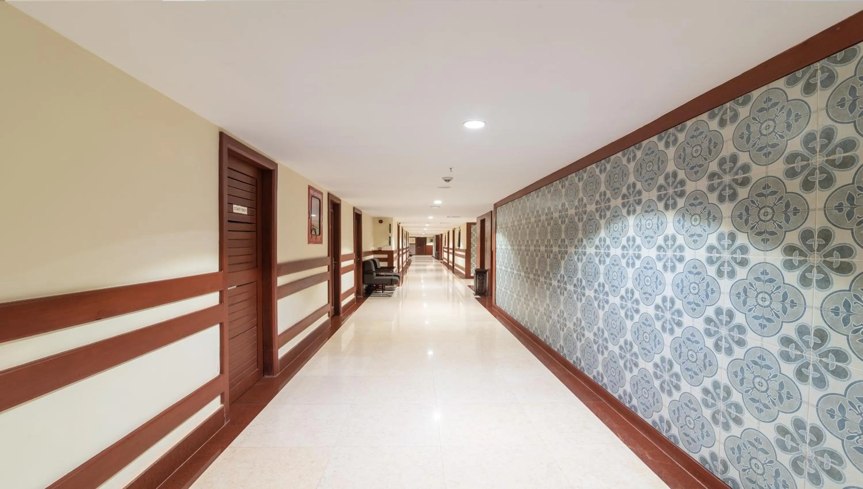 Facade/entrance in Hotel De La Renaissance