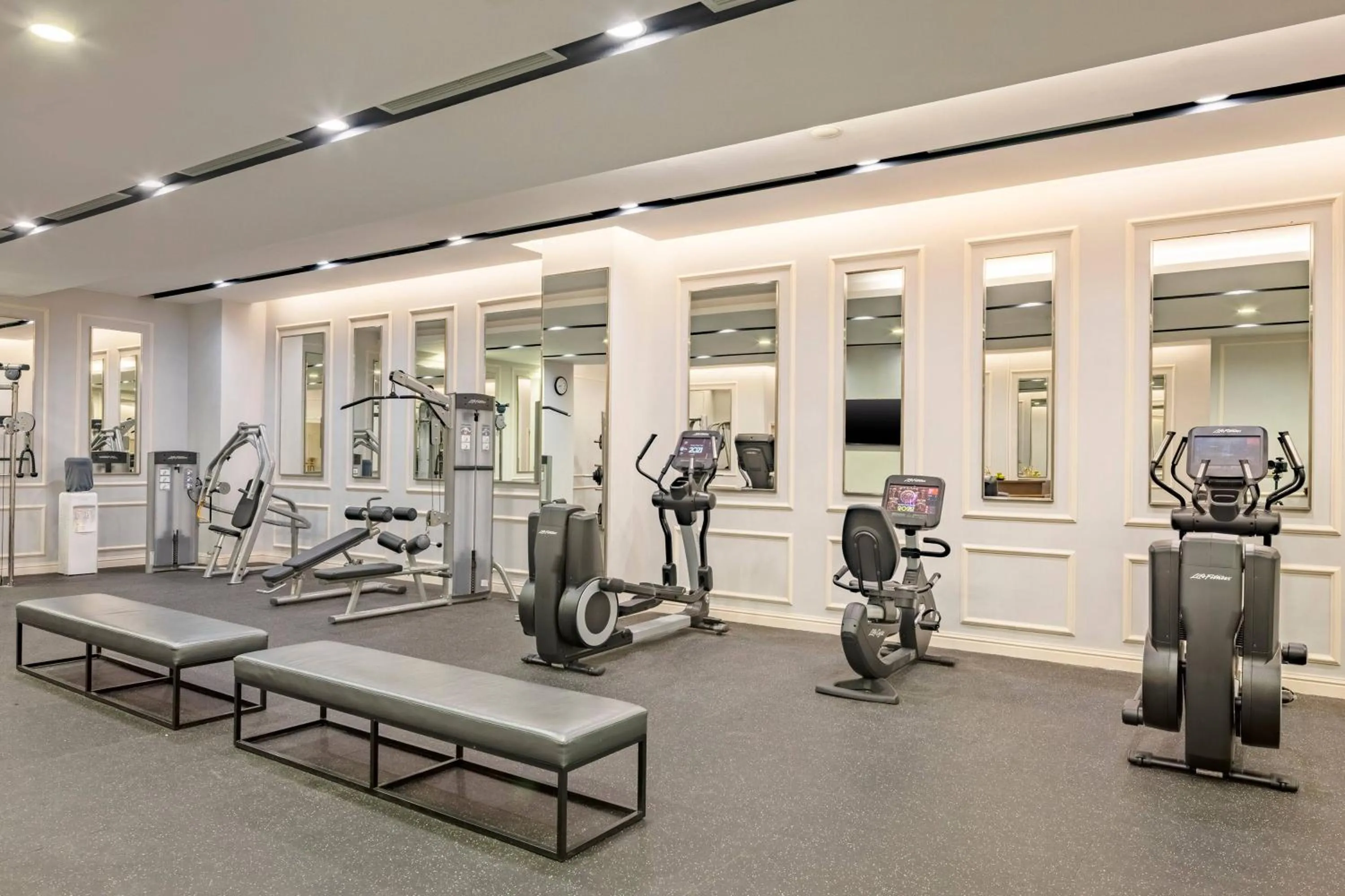 Fitness centre/facilities in Meliá Vinpearl Phu Ly