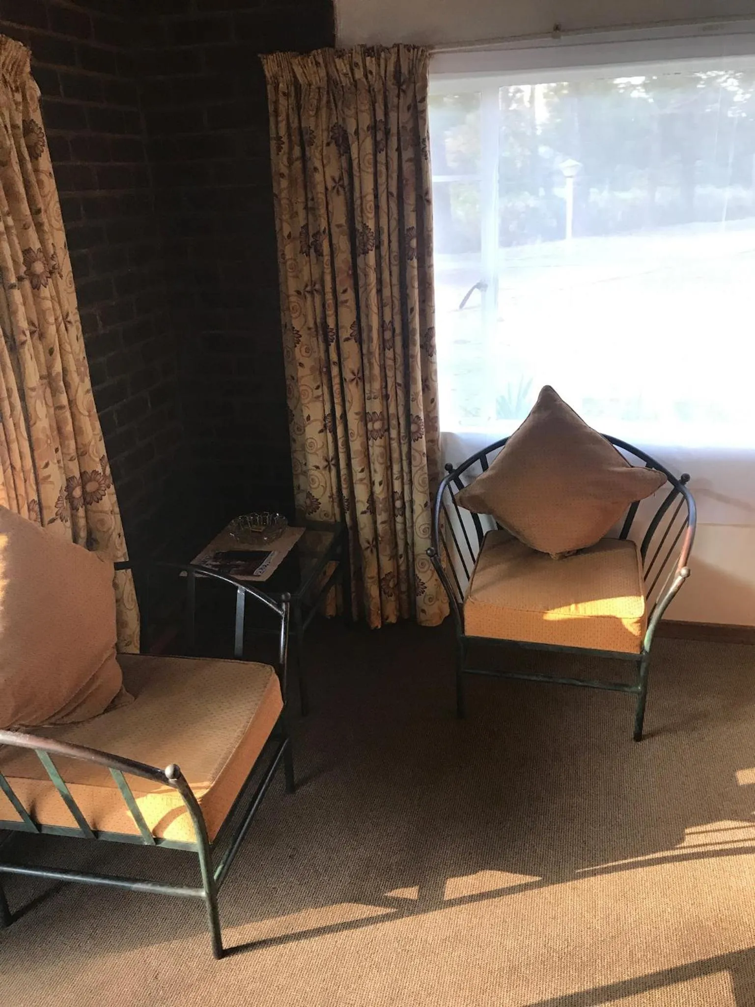 Living room in Merry Pebbles Resort