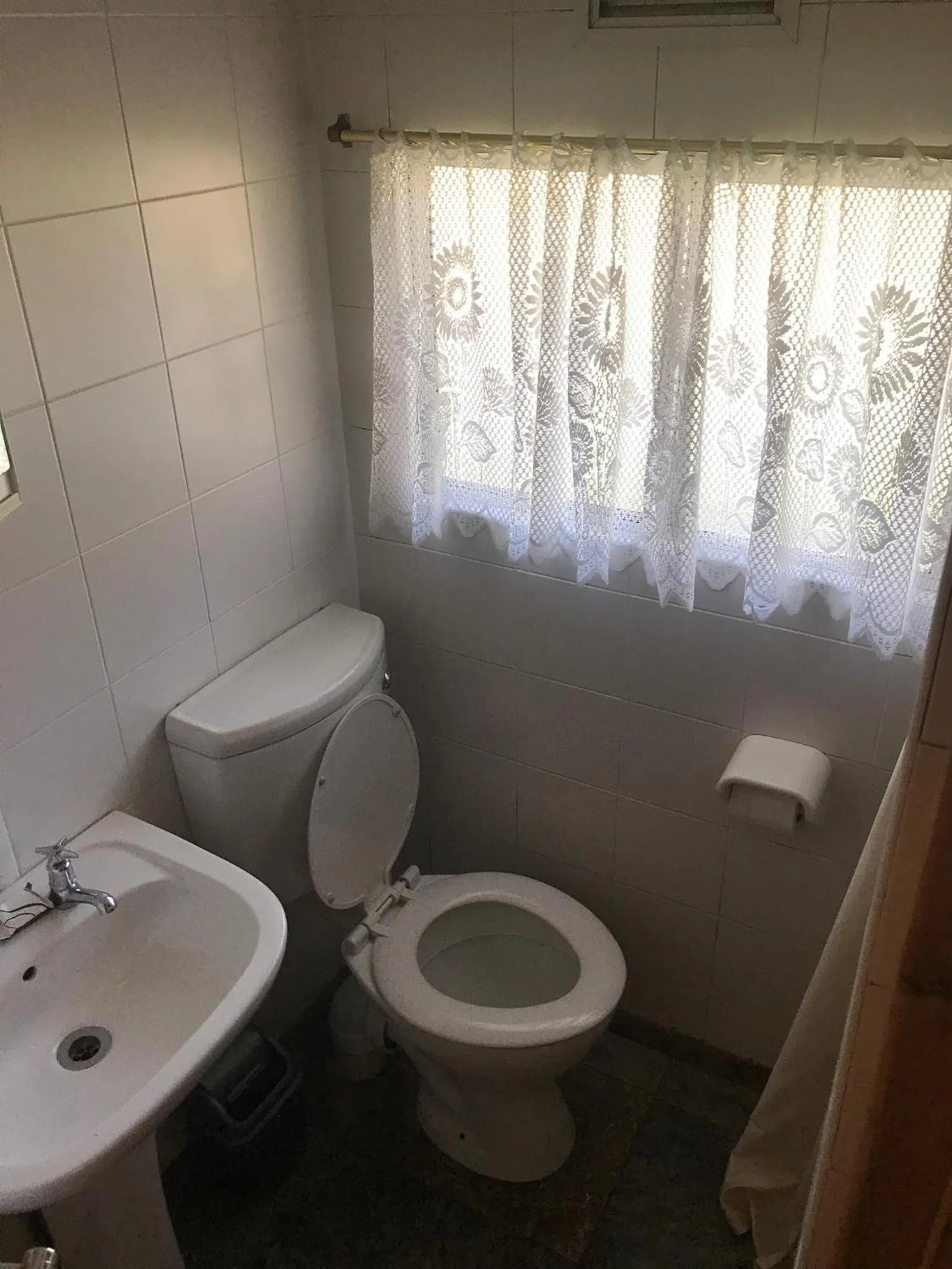 Bathroom in Merry Pebbles Resort