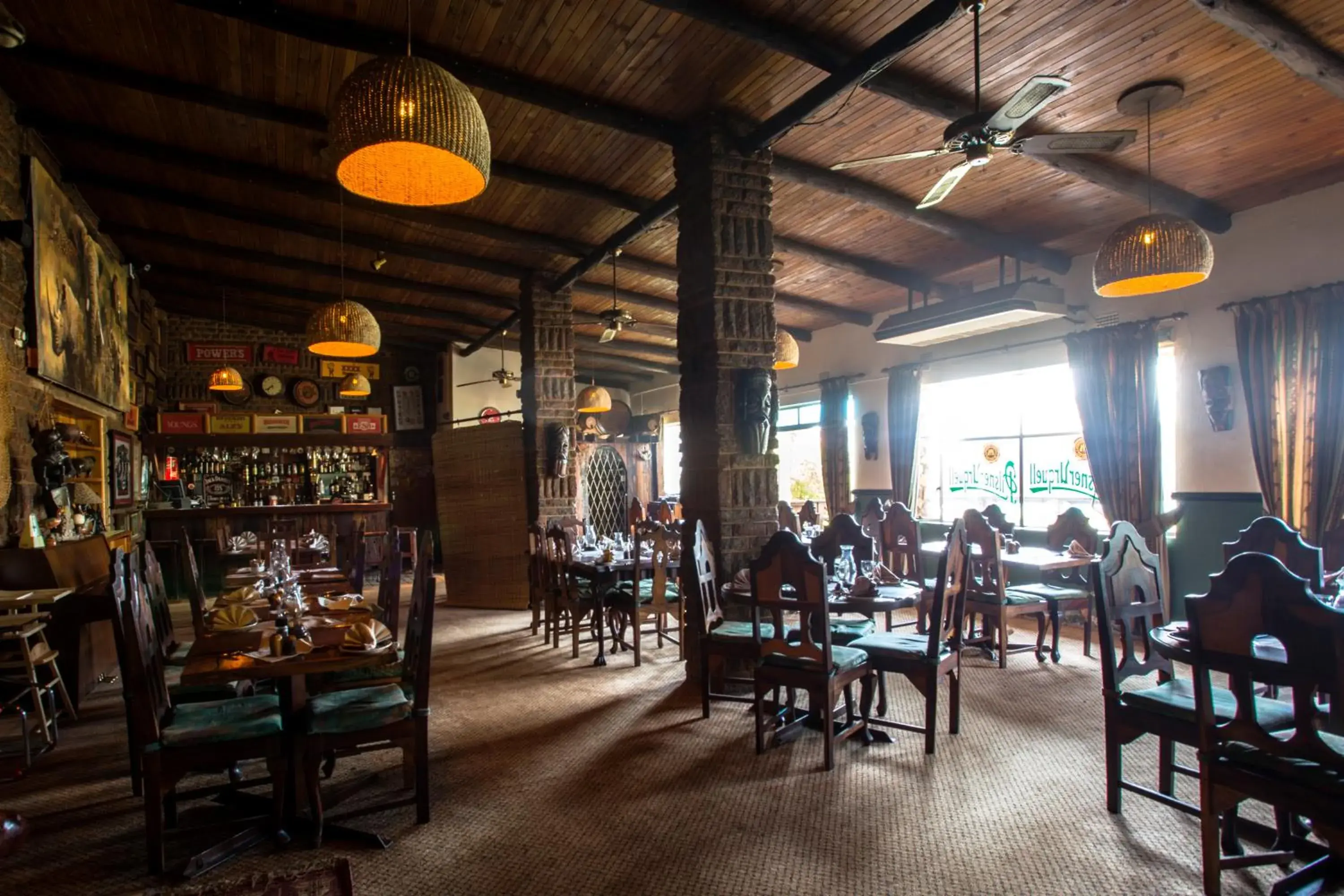 Restaurant/places to eat in Merry Pebbles Resort Restaurant/places to eat in Merry Pebbles Resort