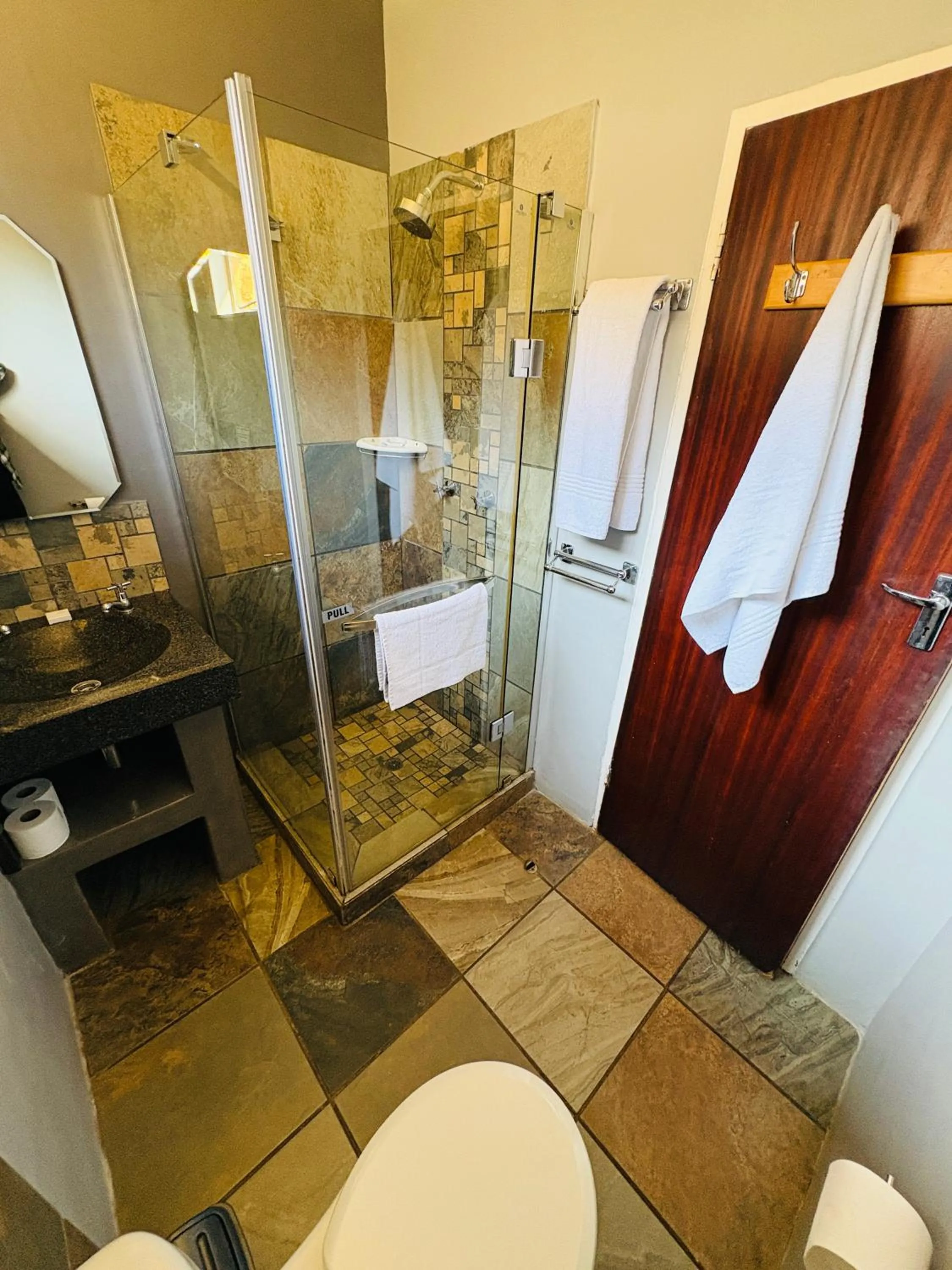 Bathroom in Merry Pebbles Resort