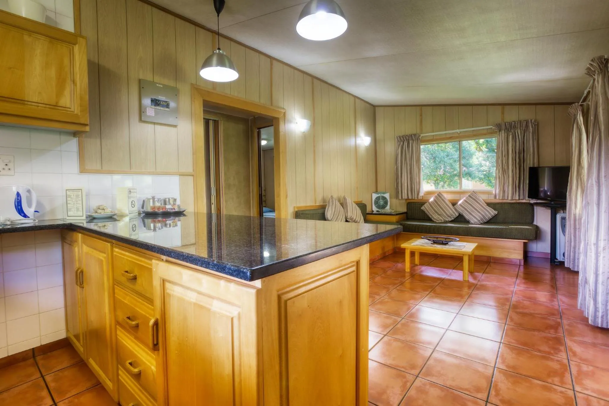Kitchen or kitchenette in Merry Pebbles Resort