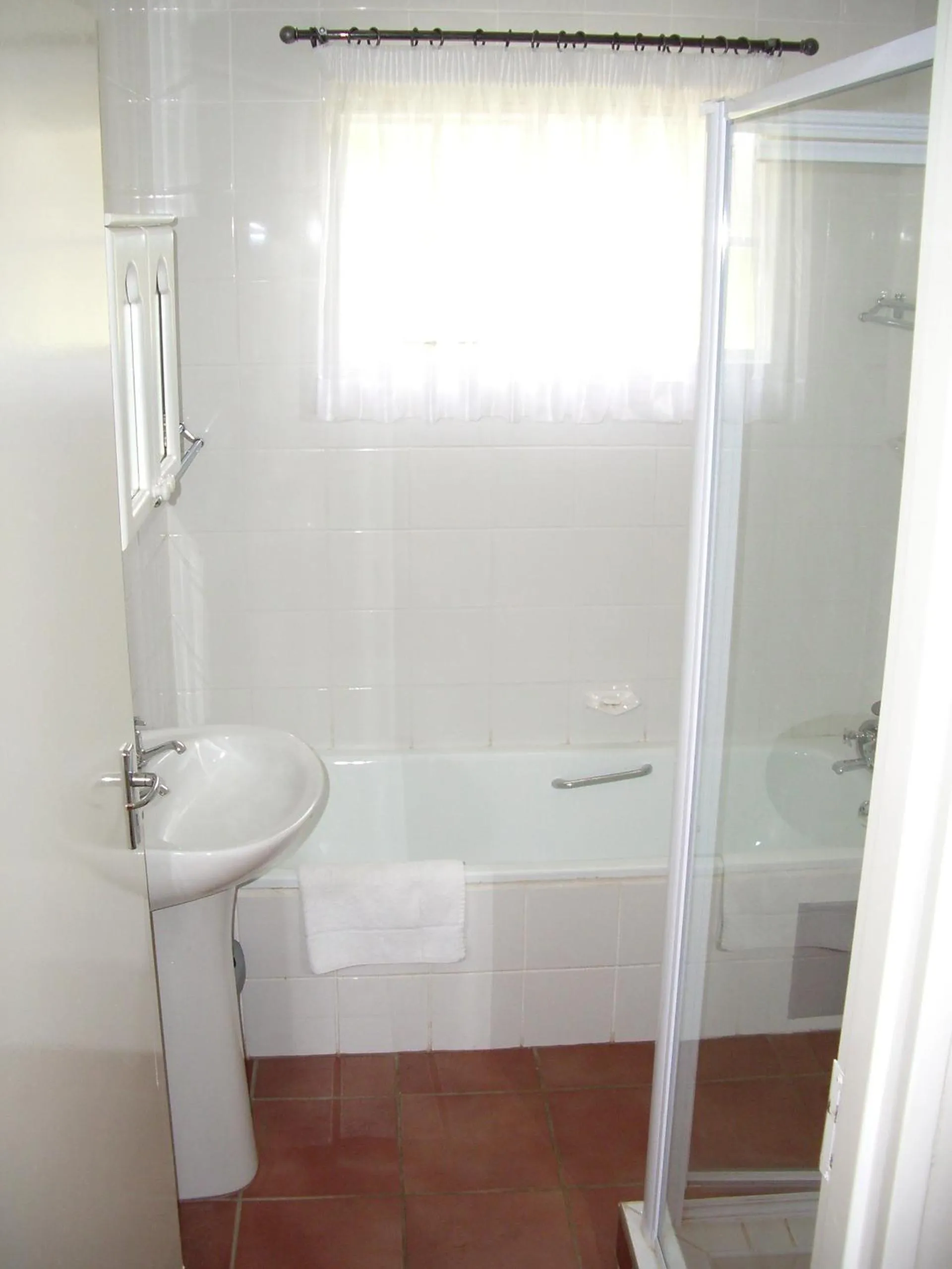 Bathroom in Merry Pebbles Resort