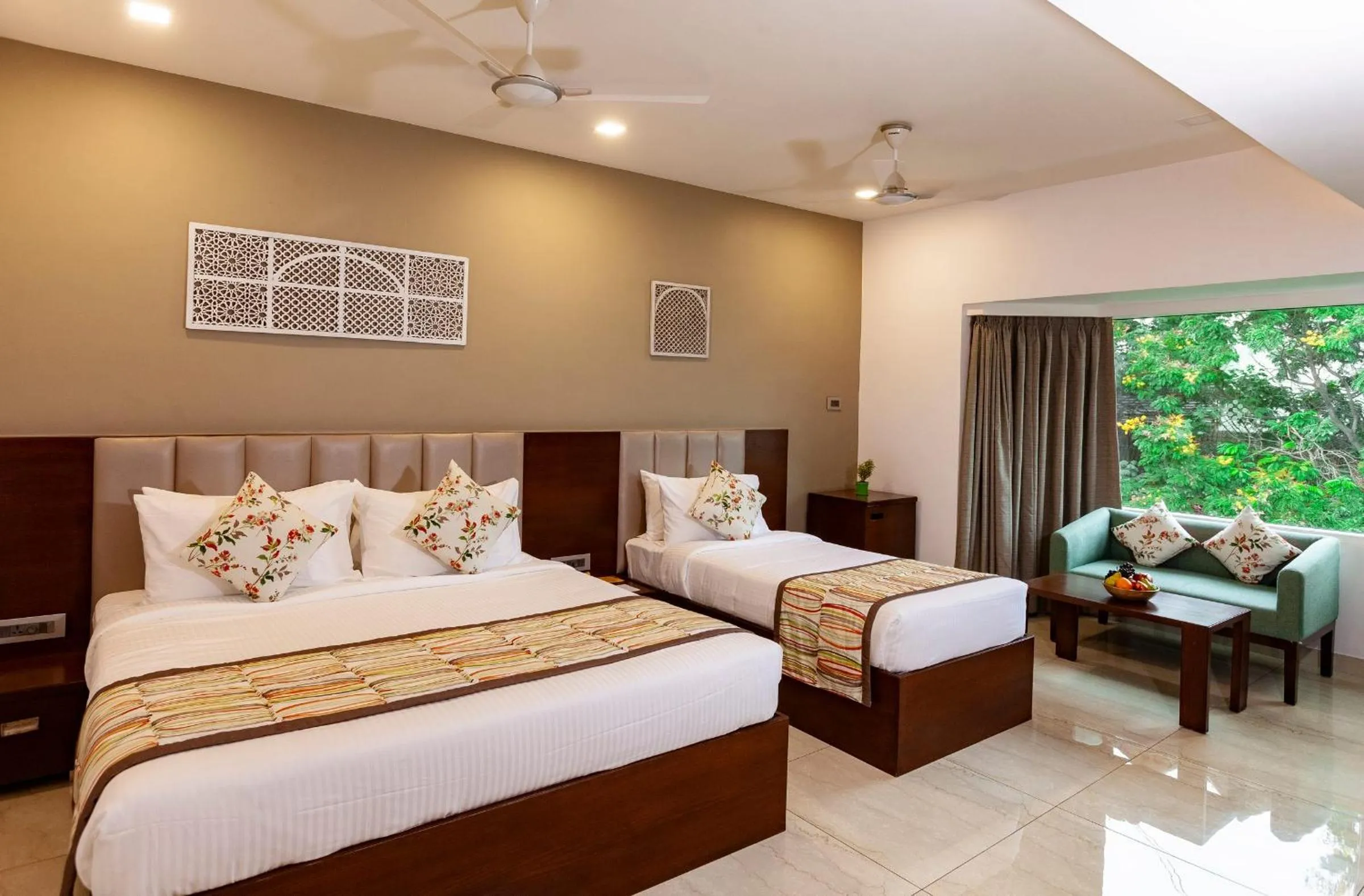 Bed in Mango Suites Viera