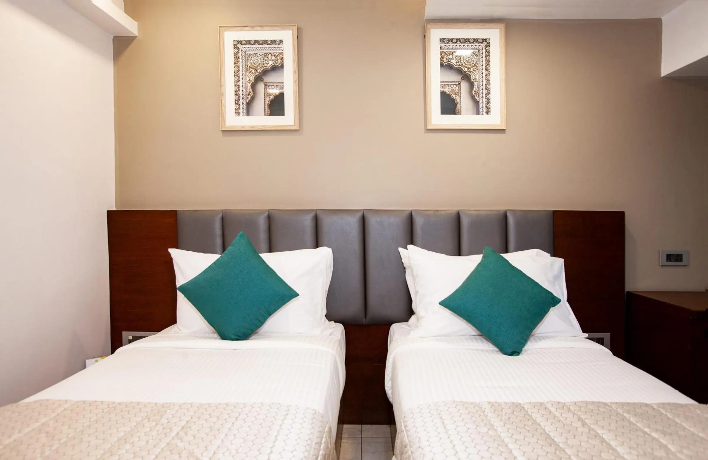 Bed in Mango Suites Viera