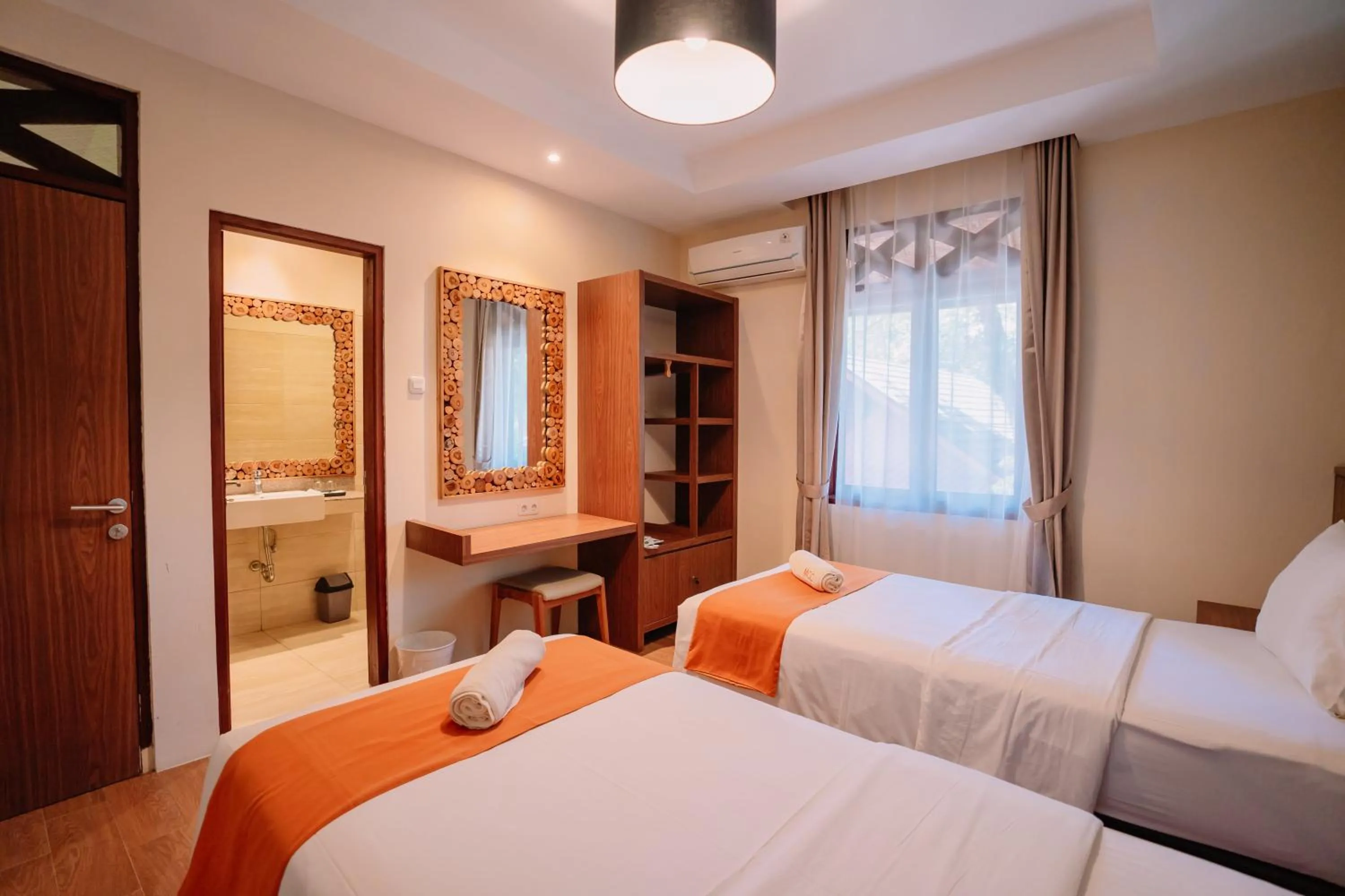 Bedroom, Bed in Mutiara Carita Cottages